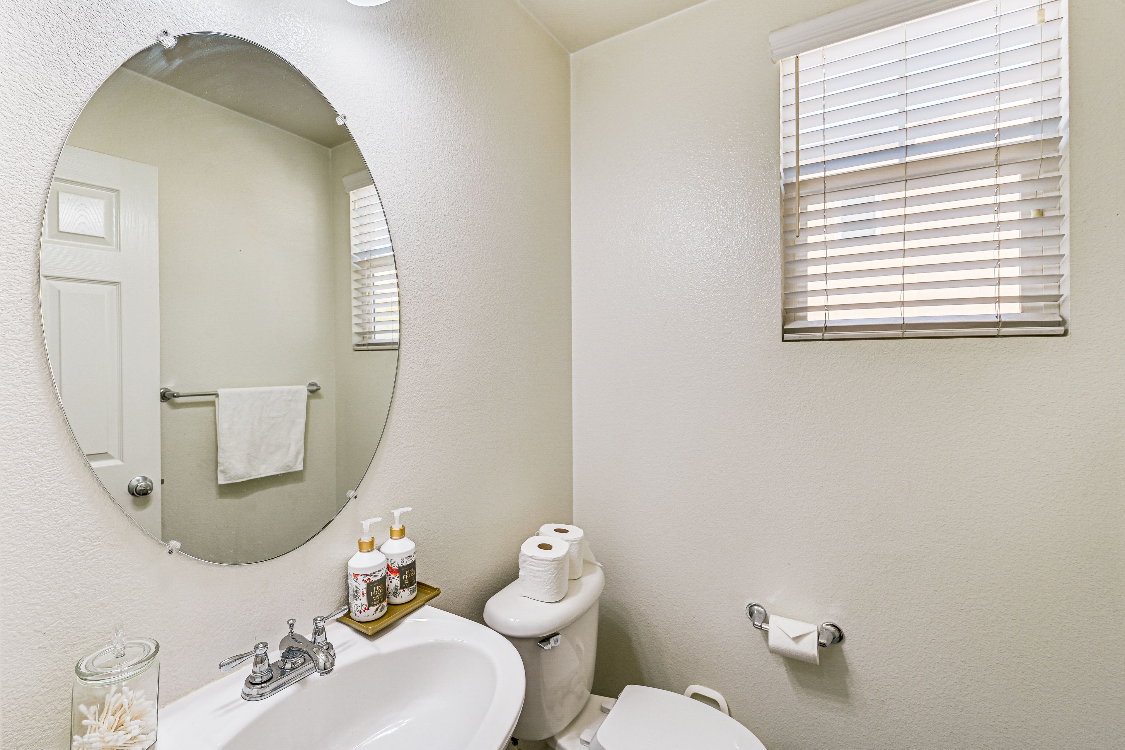 Half Bath | 1st Floor