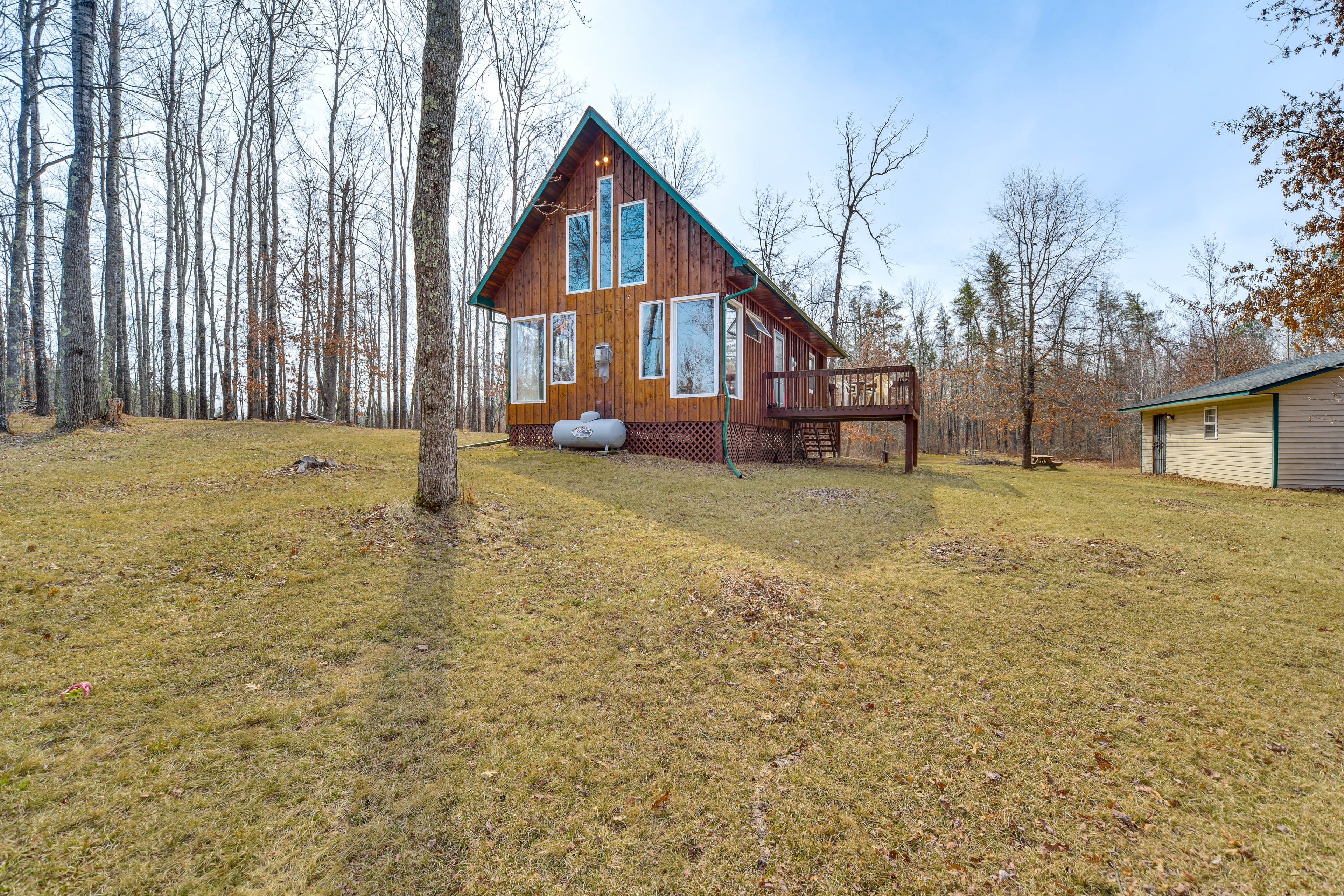 Cabin Exterior | Private Yard