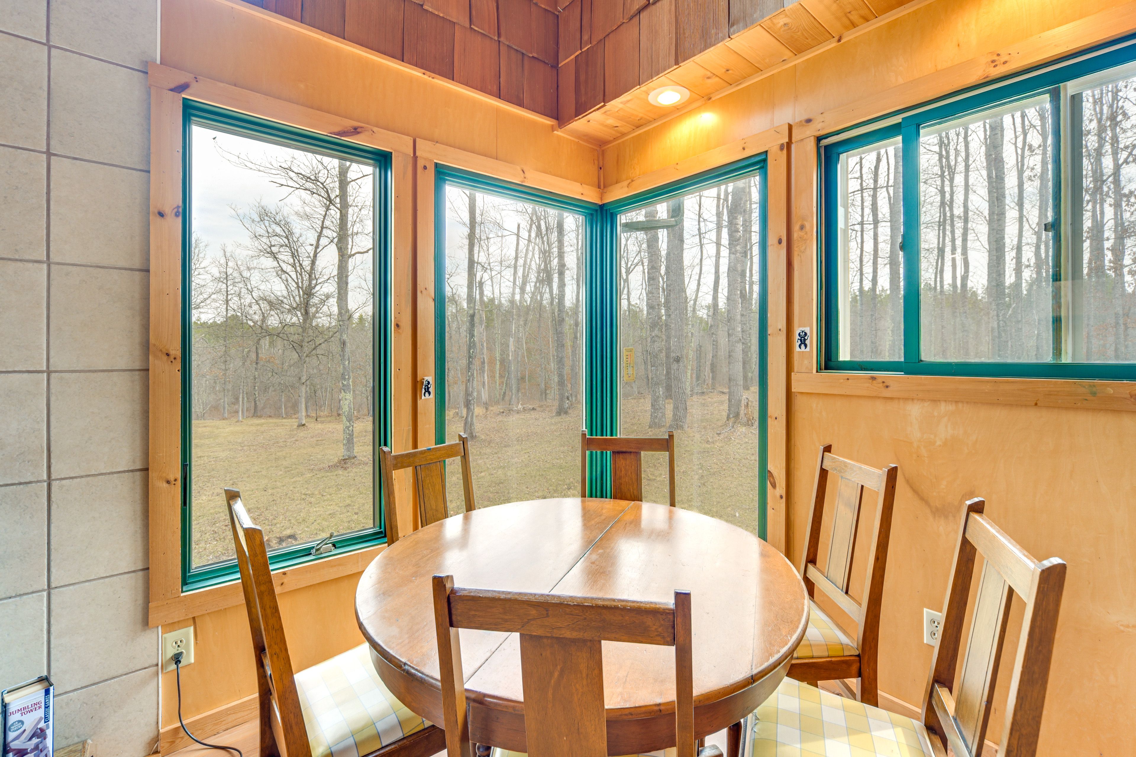 Dining Table | Main Floor