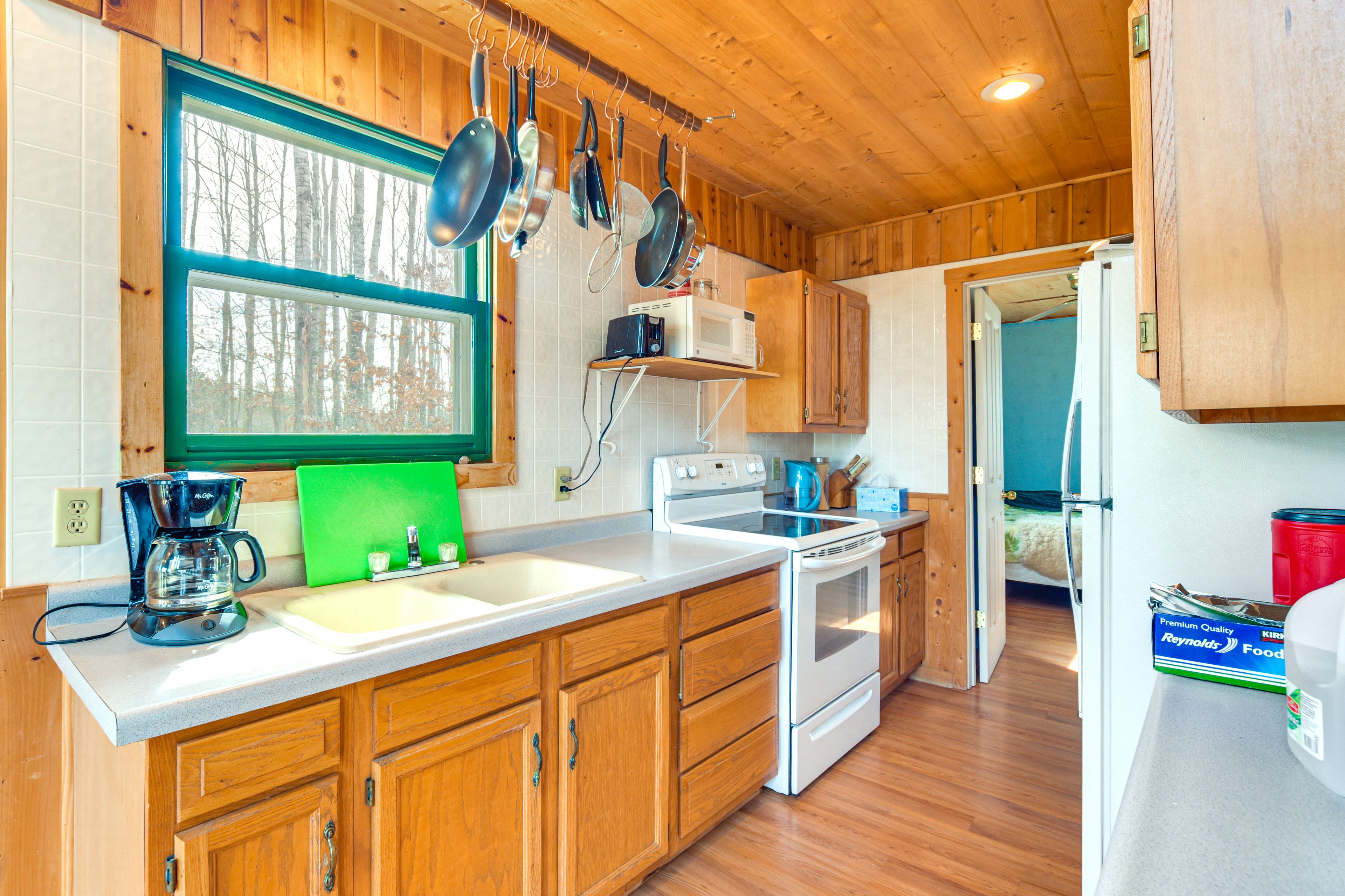 Kitchen | Main Floor