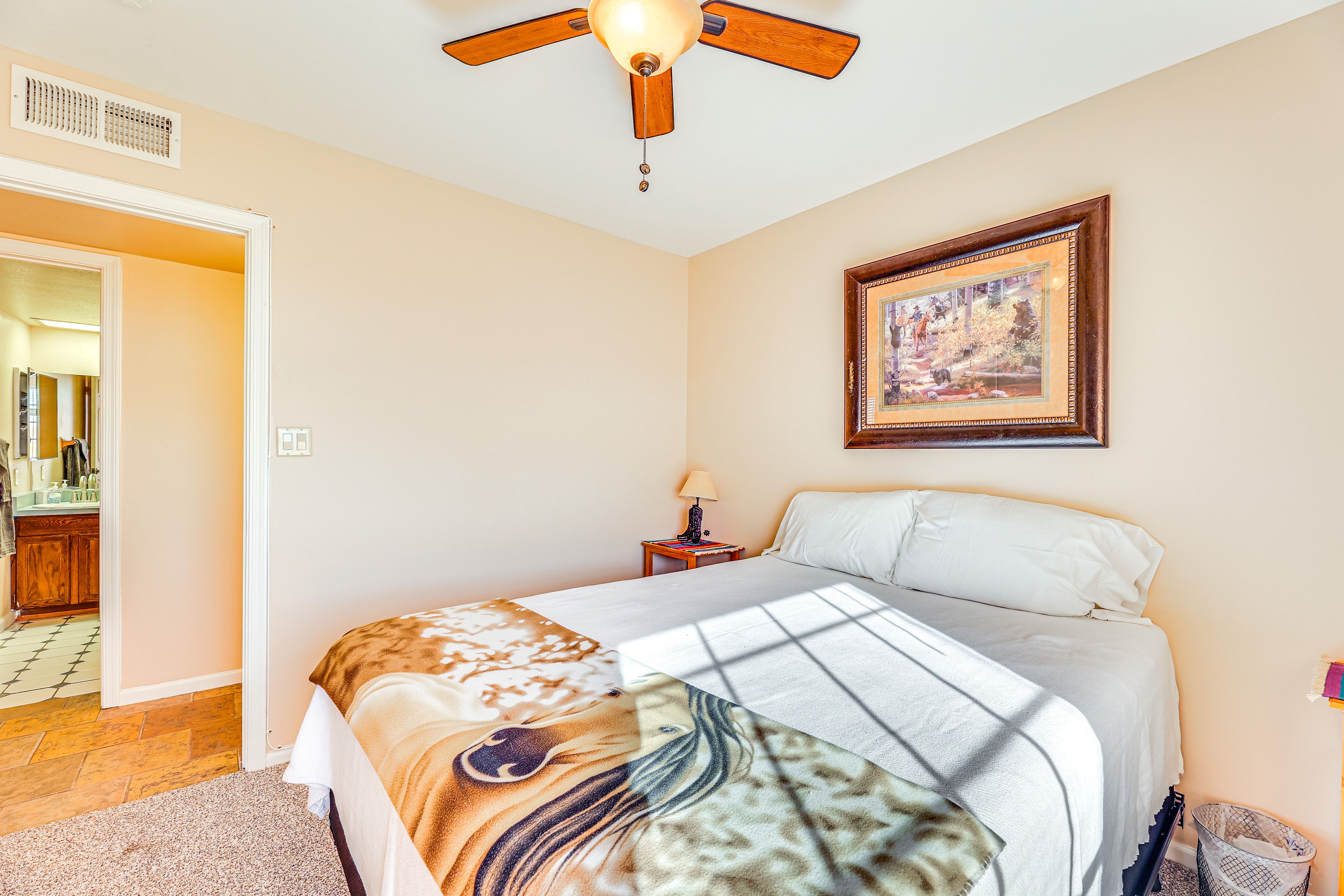 Bedroom 3 | Queen Bed | Smart TV