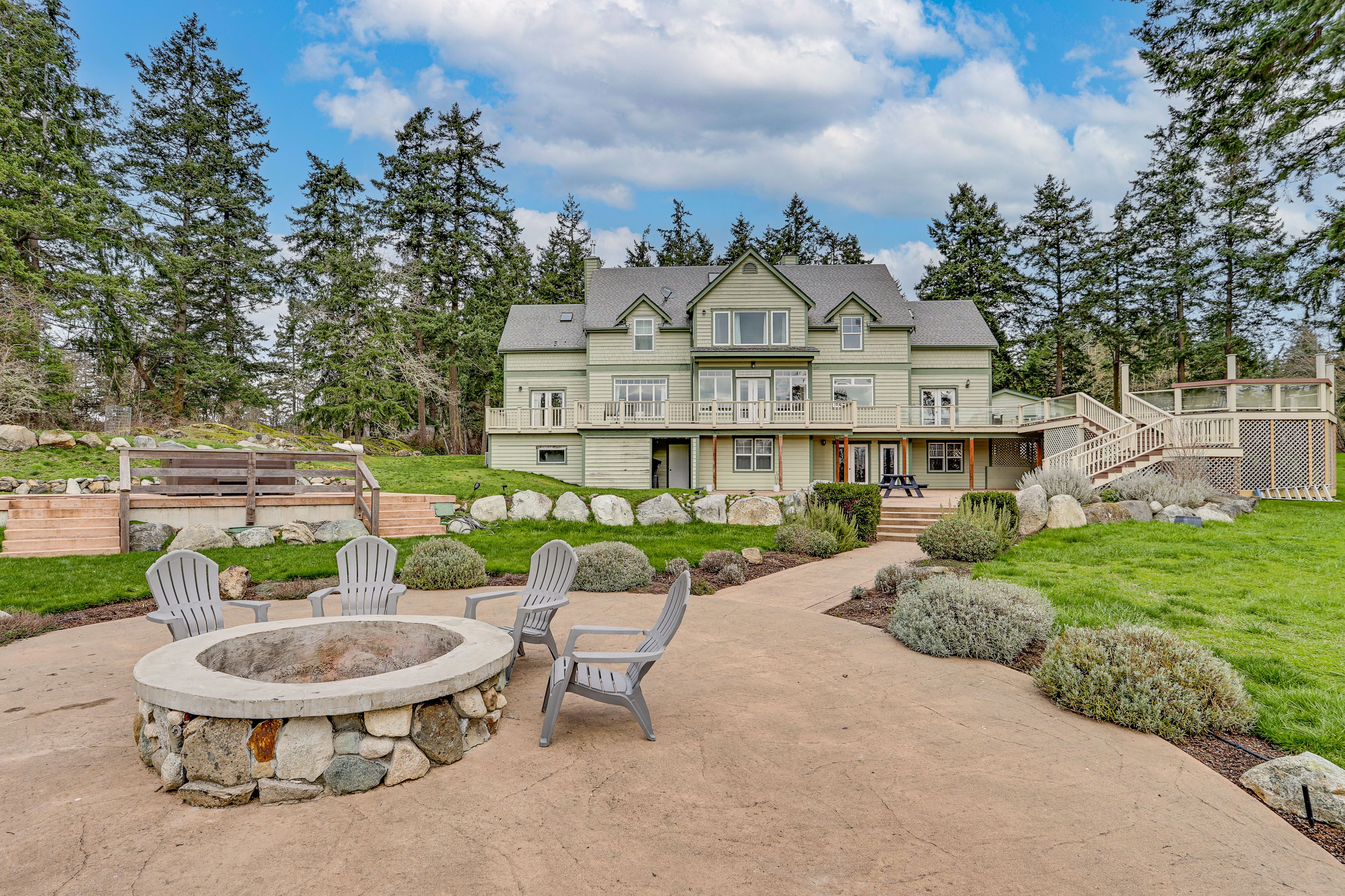 Friday Harbor Vacation Rental | 5BR | 3BA | 5,200 Sq Ft