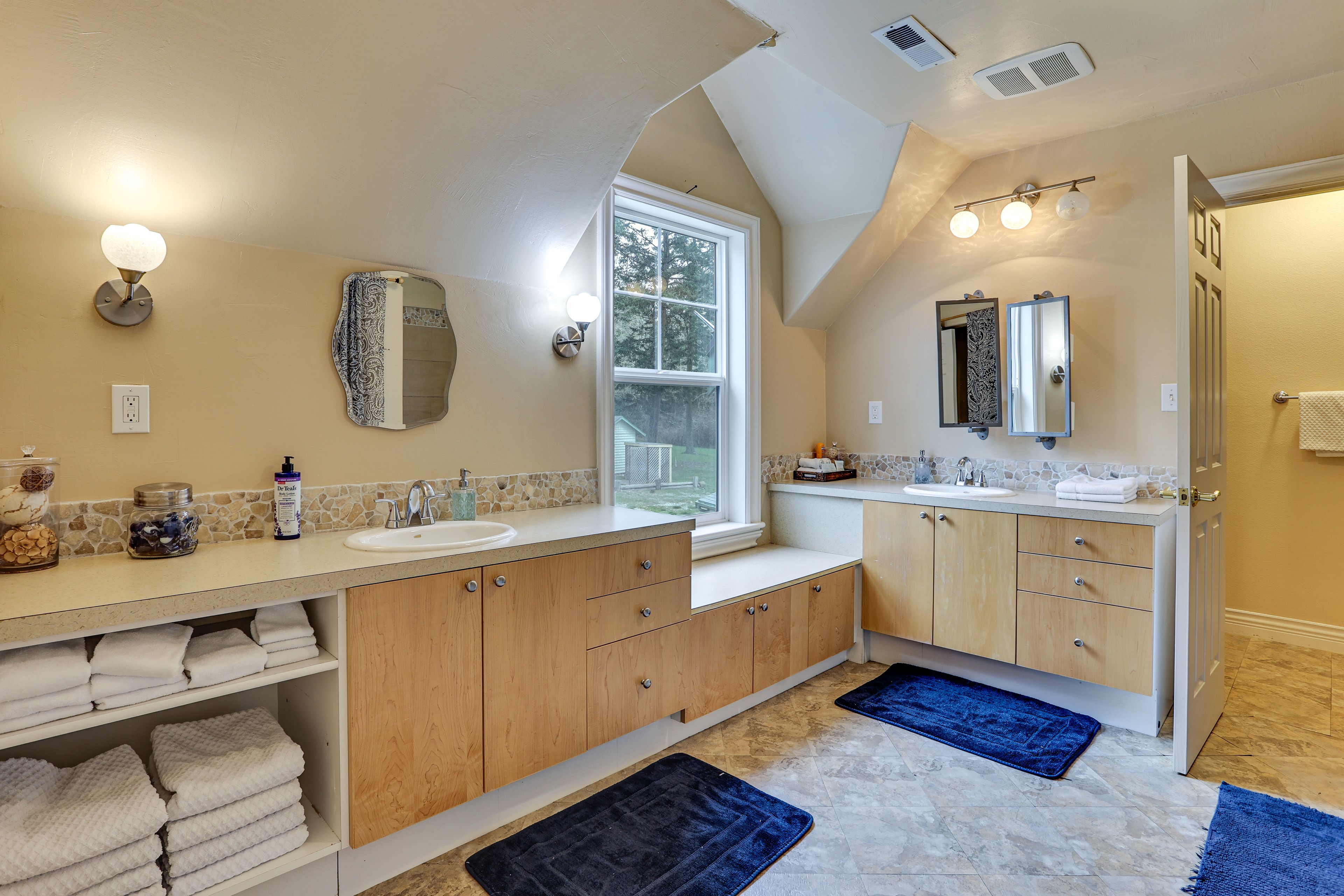 Bathroom | Shower | Laundry Area | Upper Level