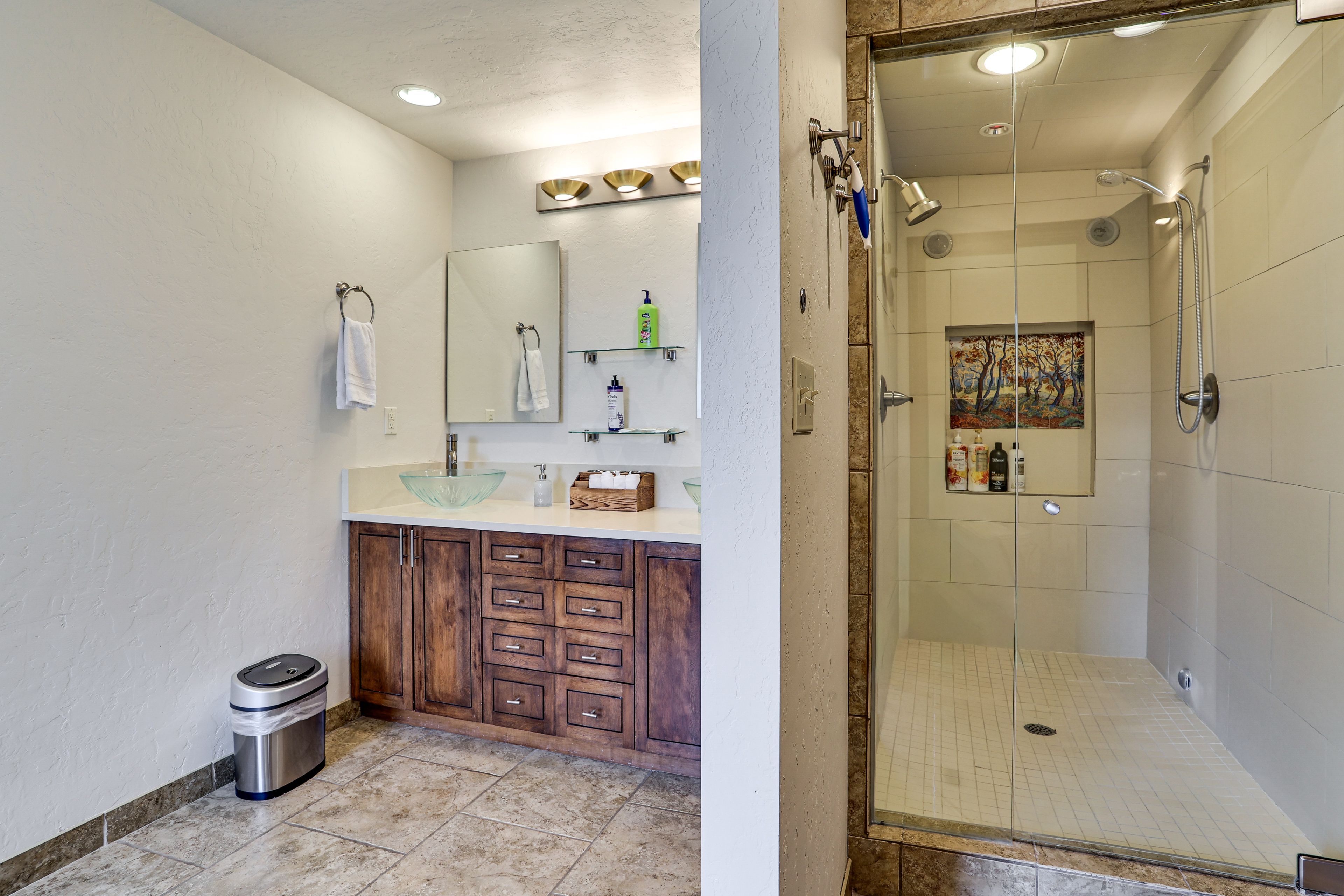 Bathroom | Jetted Tub | Upper Level