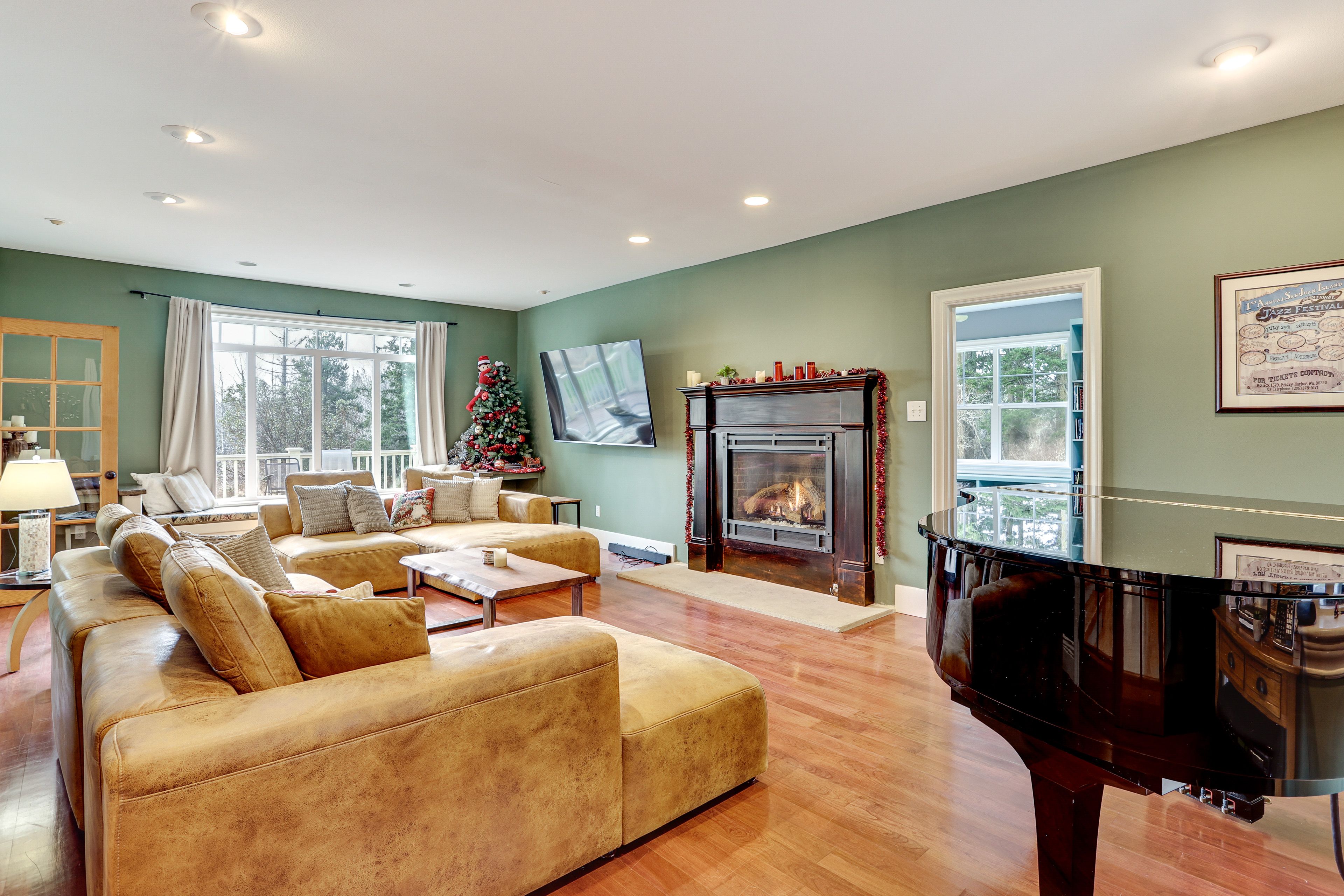 Living Room | Gas Fireplace | Grand Piano | Main Level