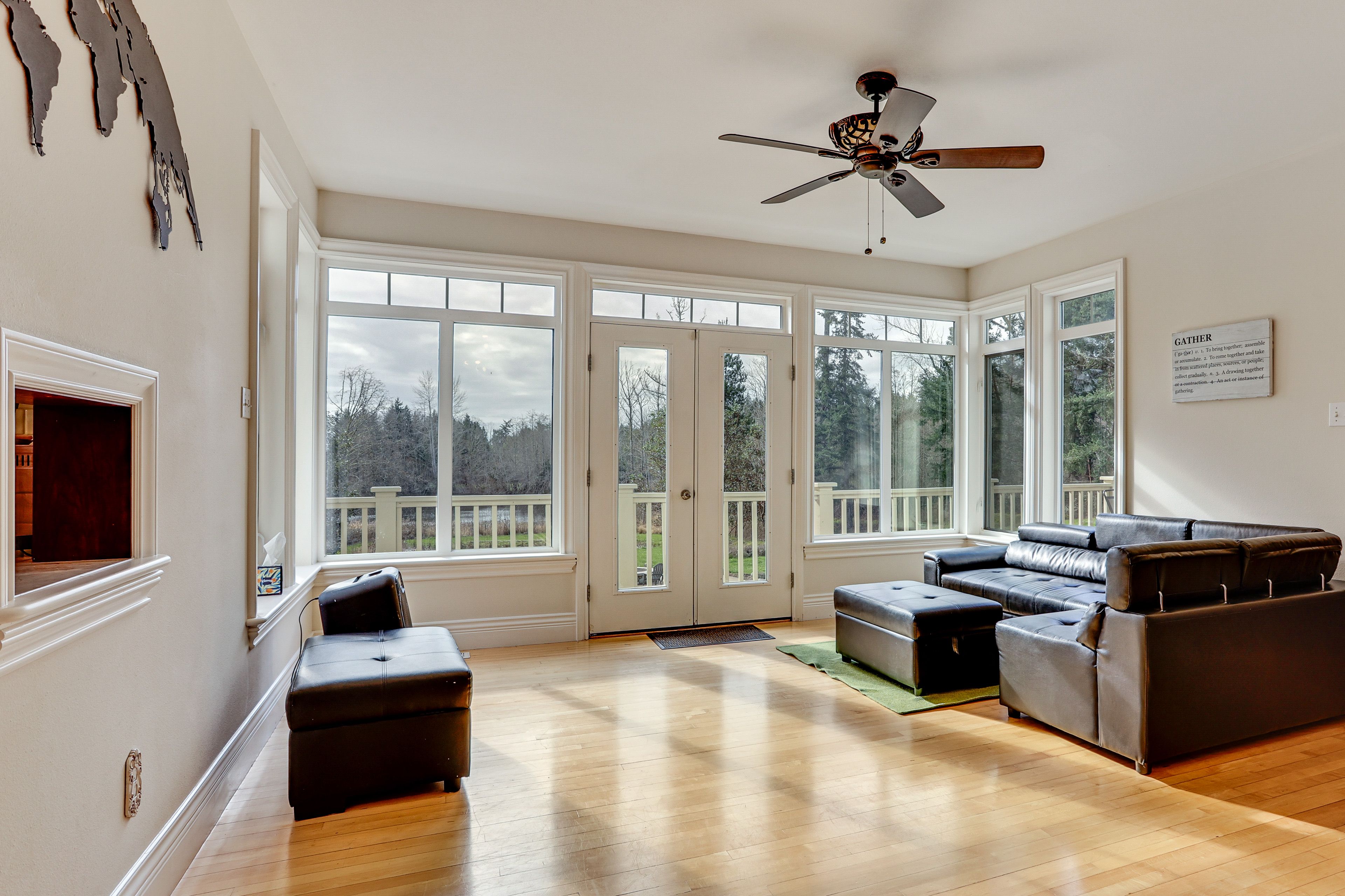 Living Area | Main Level