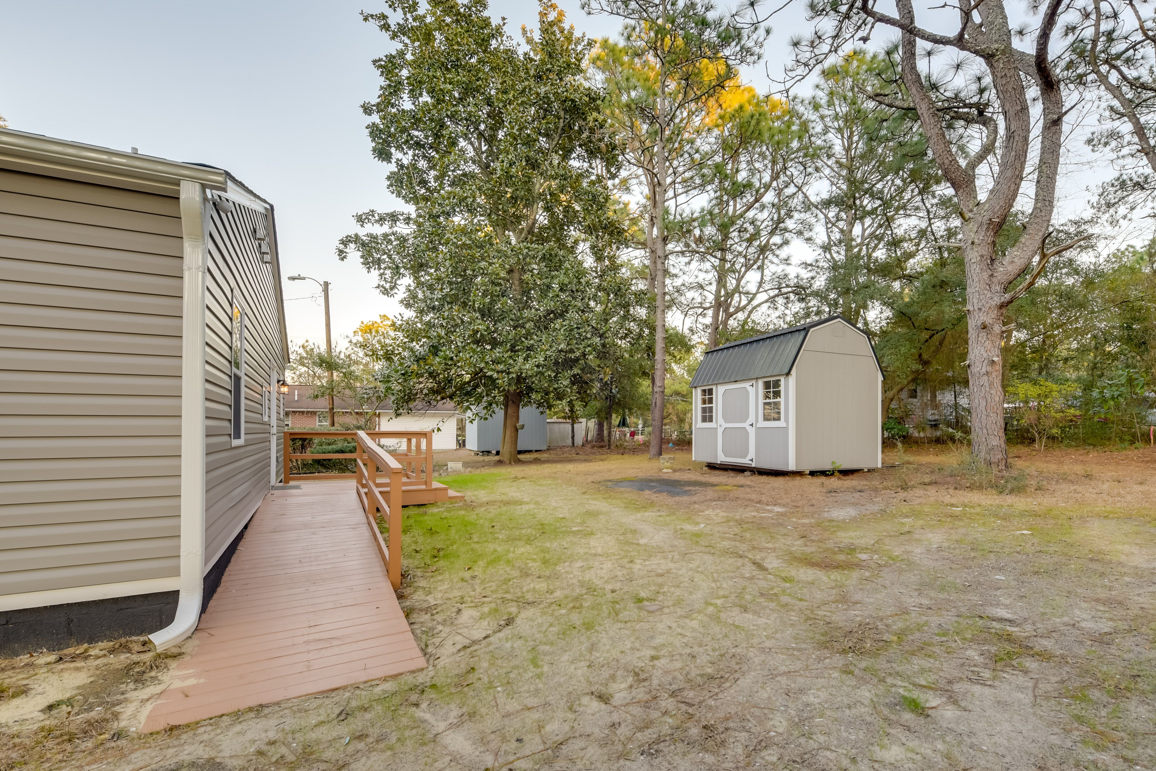 Private Yard | Ramp Entry Available