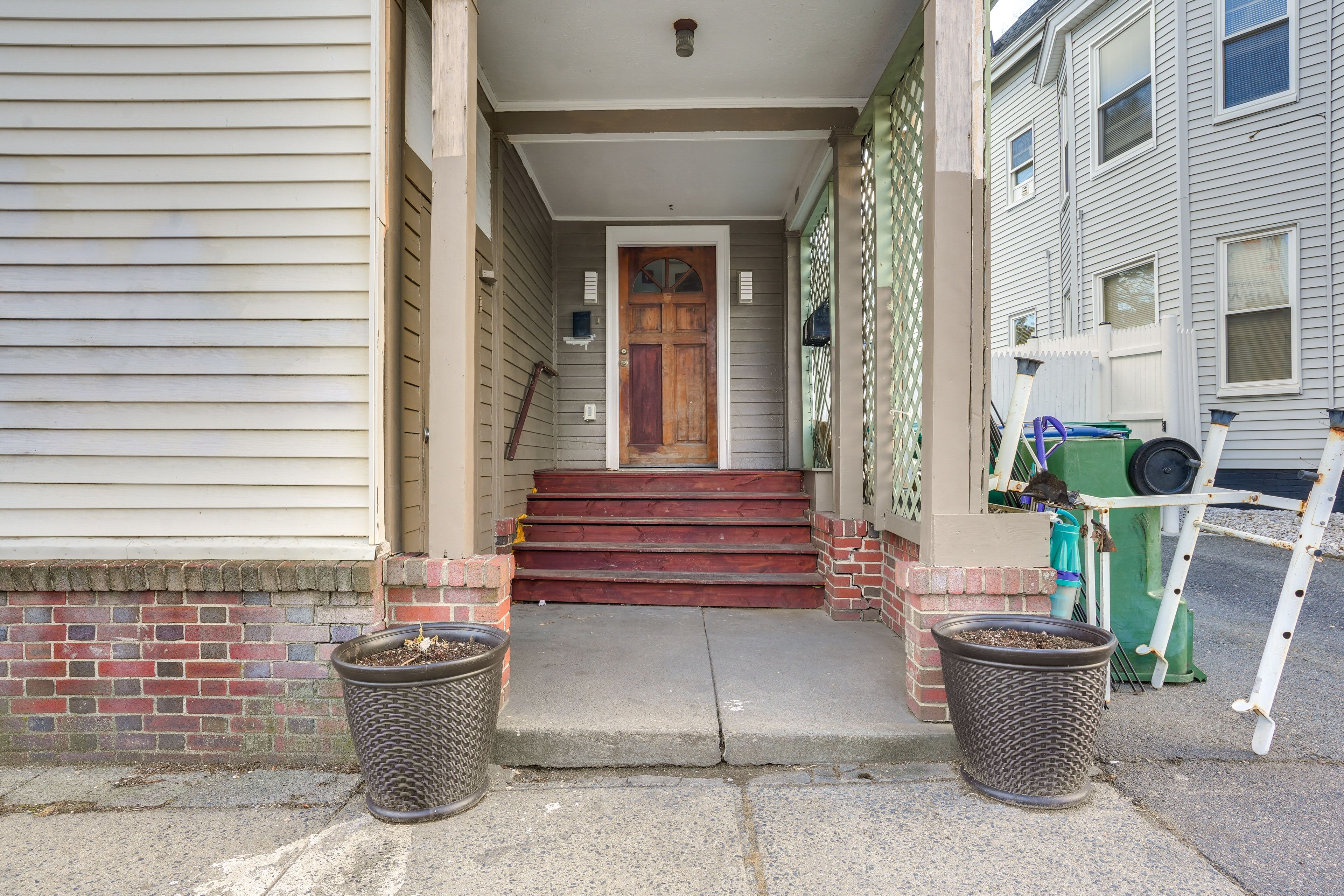 Property Entrance | Driveway Parking (1 Vehicle) | Street Parking