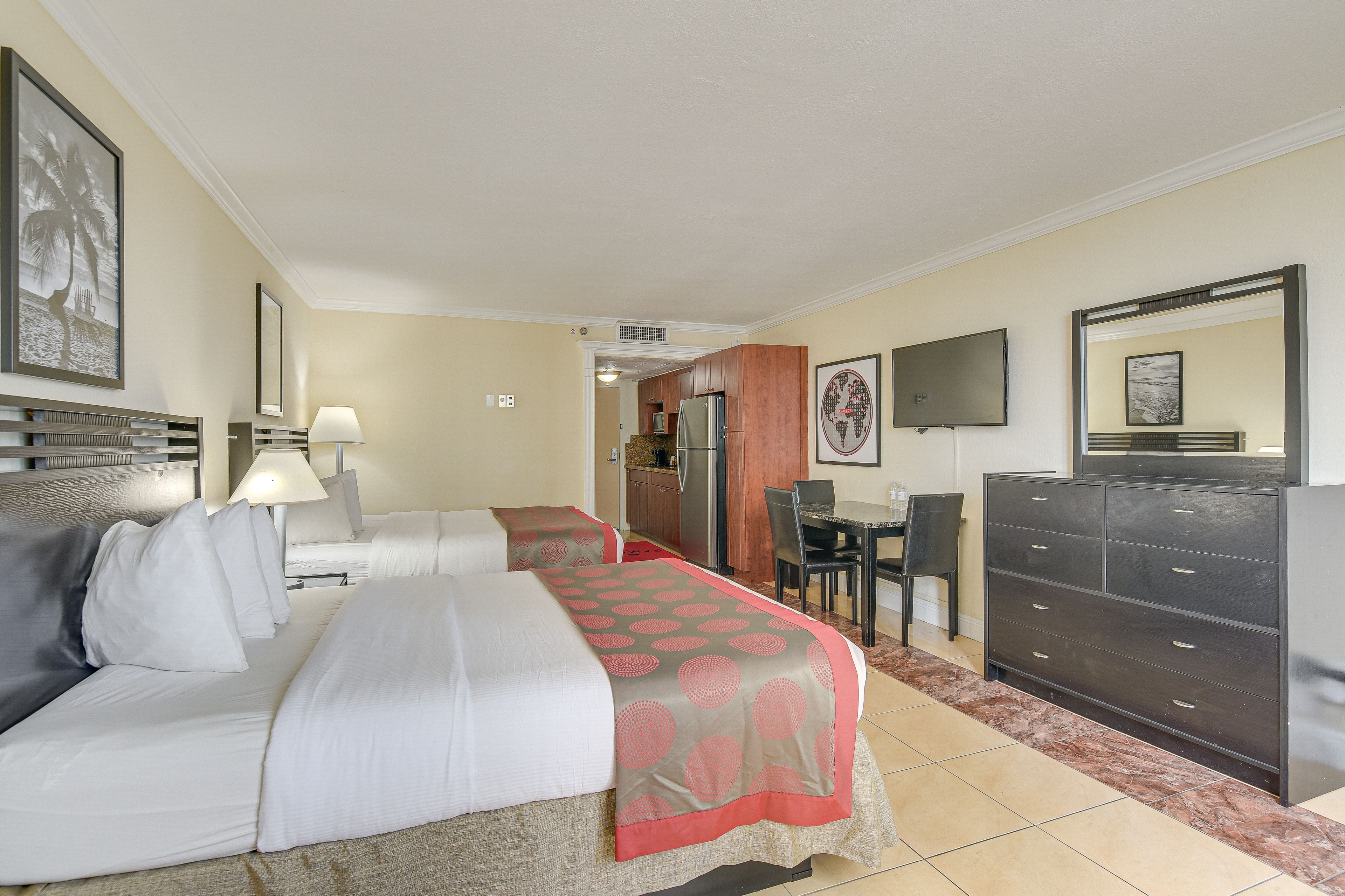 Studio | Smart TV | Free WiFi | Central Air Conditioning/Heat