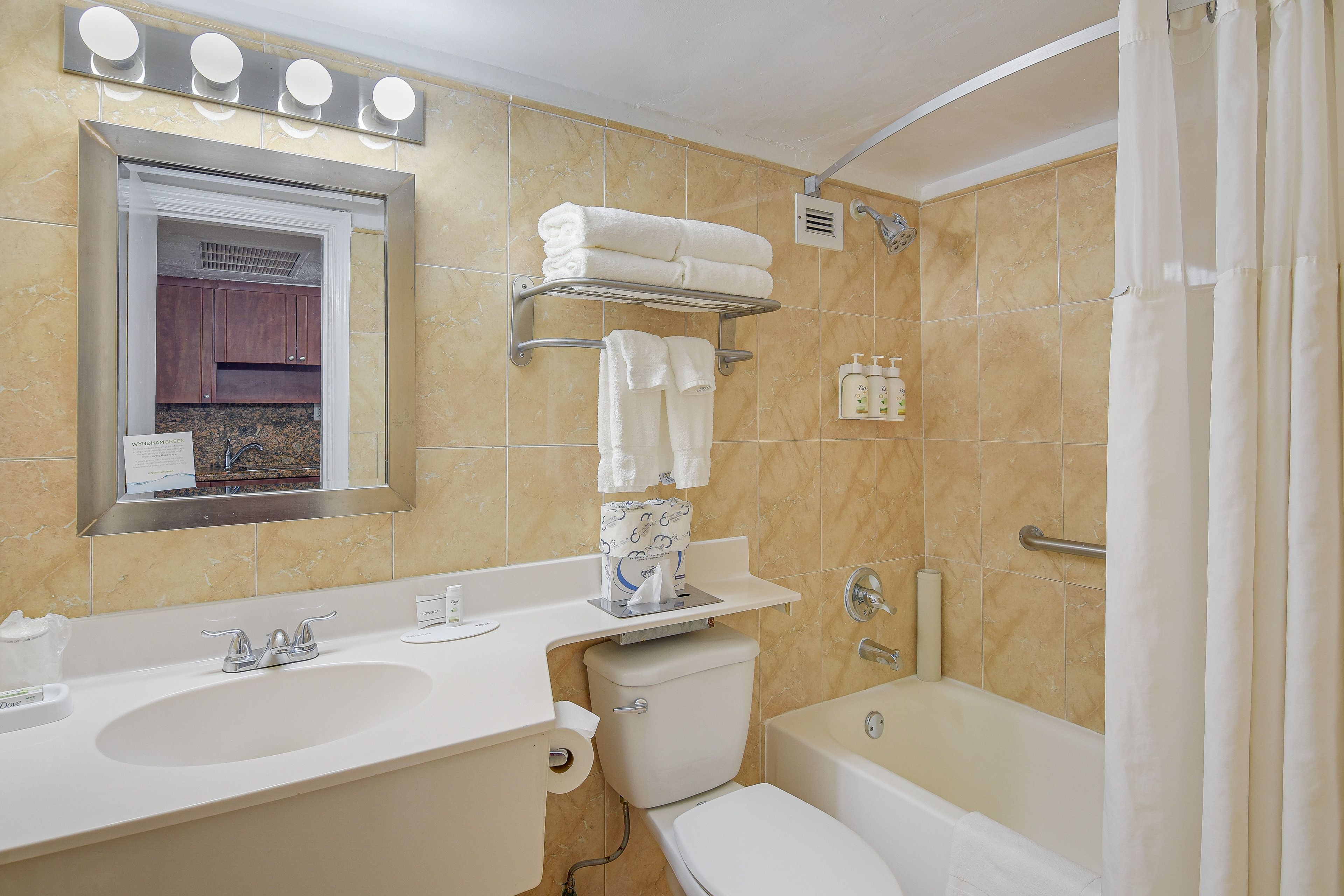 Full Bathroom | Towels Provided | Grab Rail