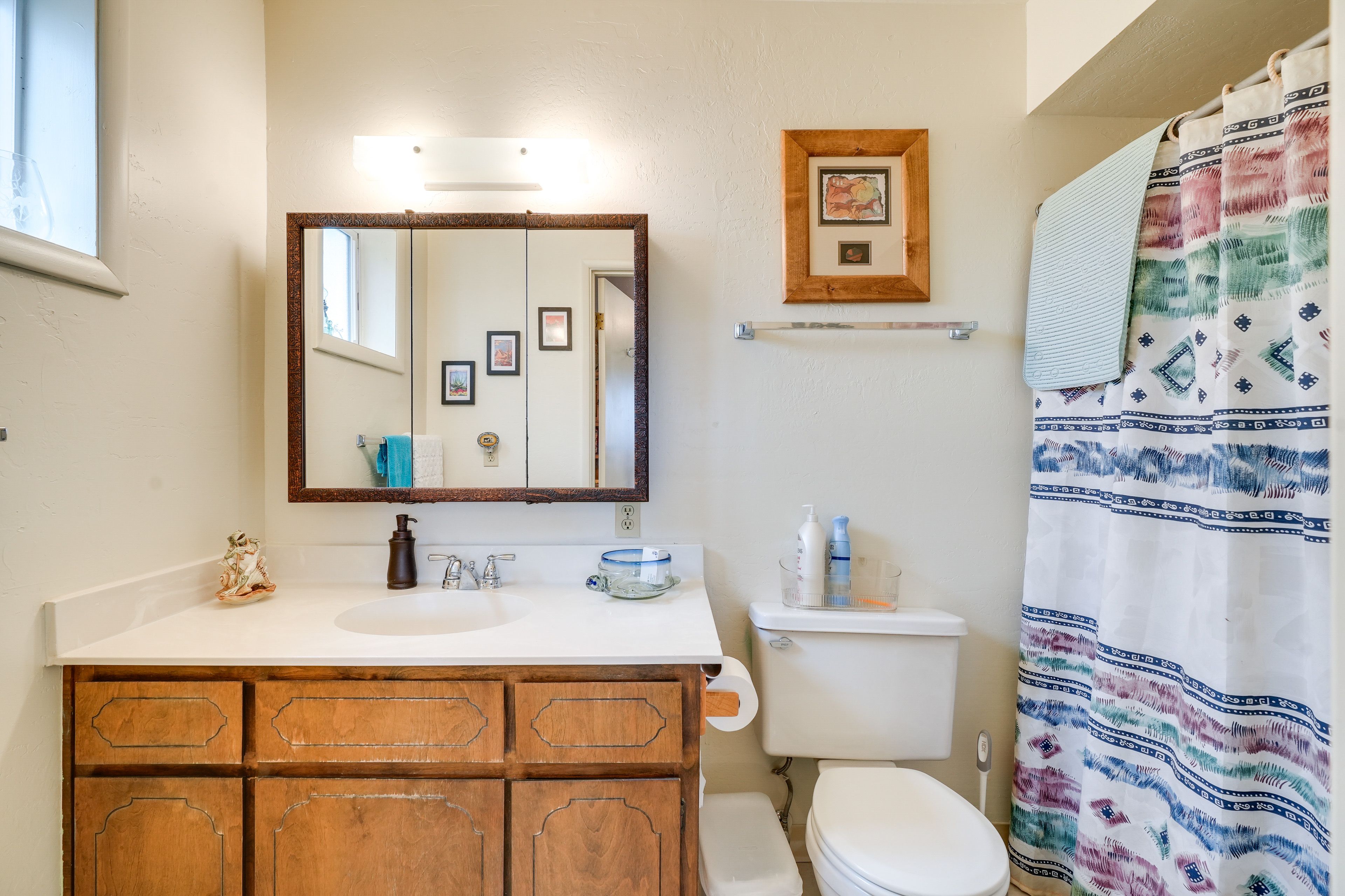 Full Bath | Towels | Hair Dryer