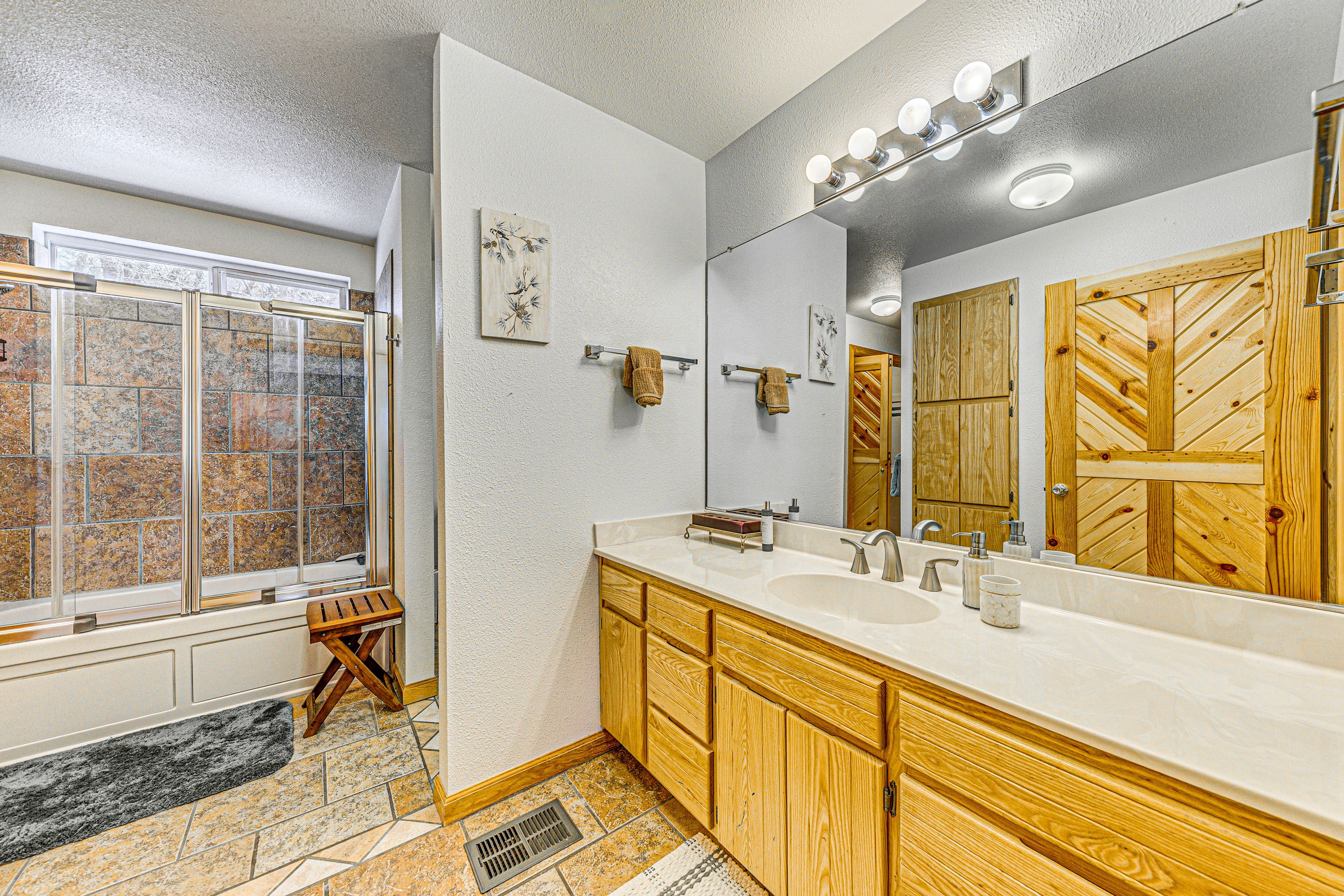 Full Bath | Main Level
