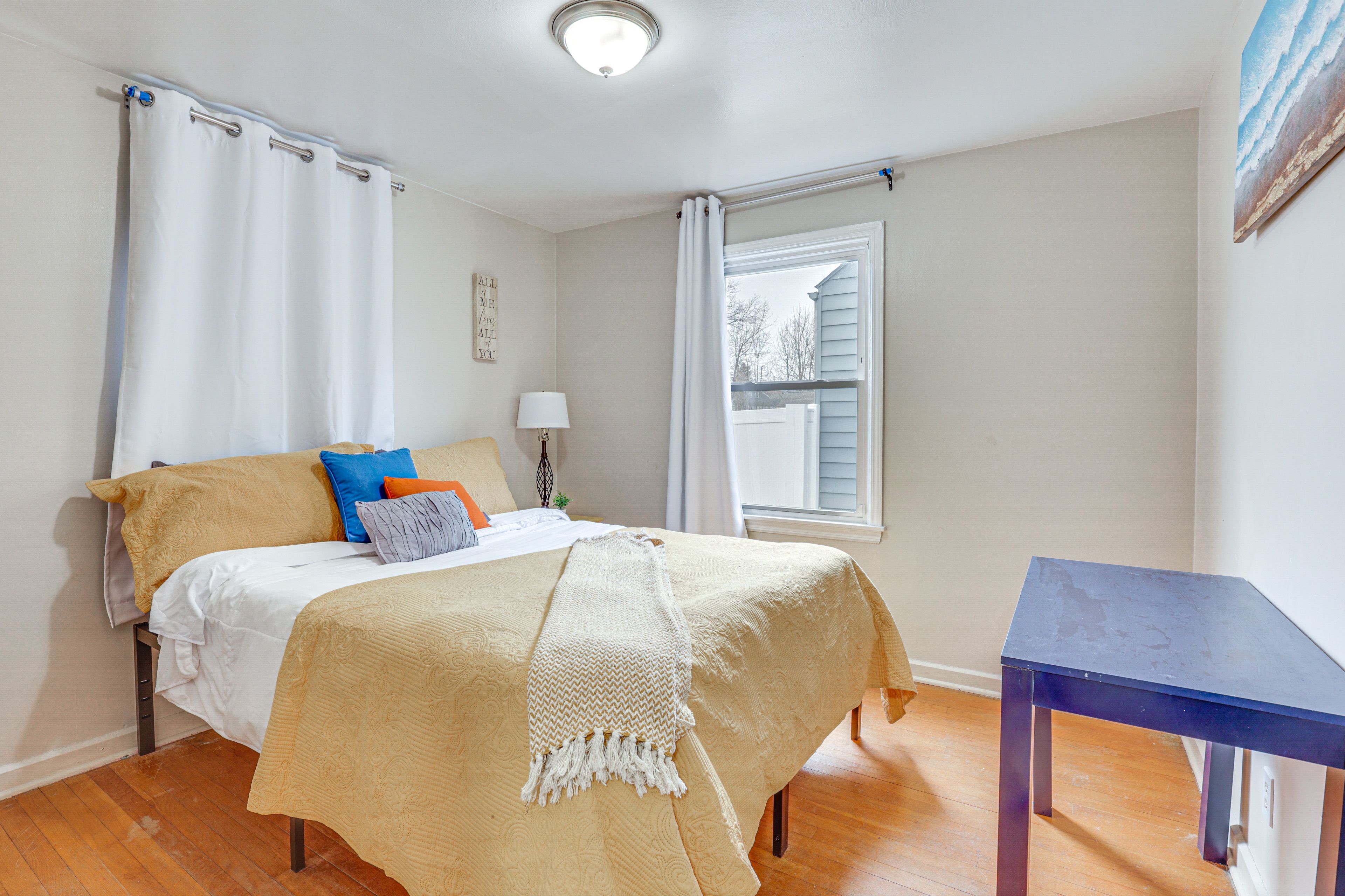 Bedroom 1 | 1st Floor | Queen Bed | Linens Provided
