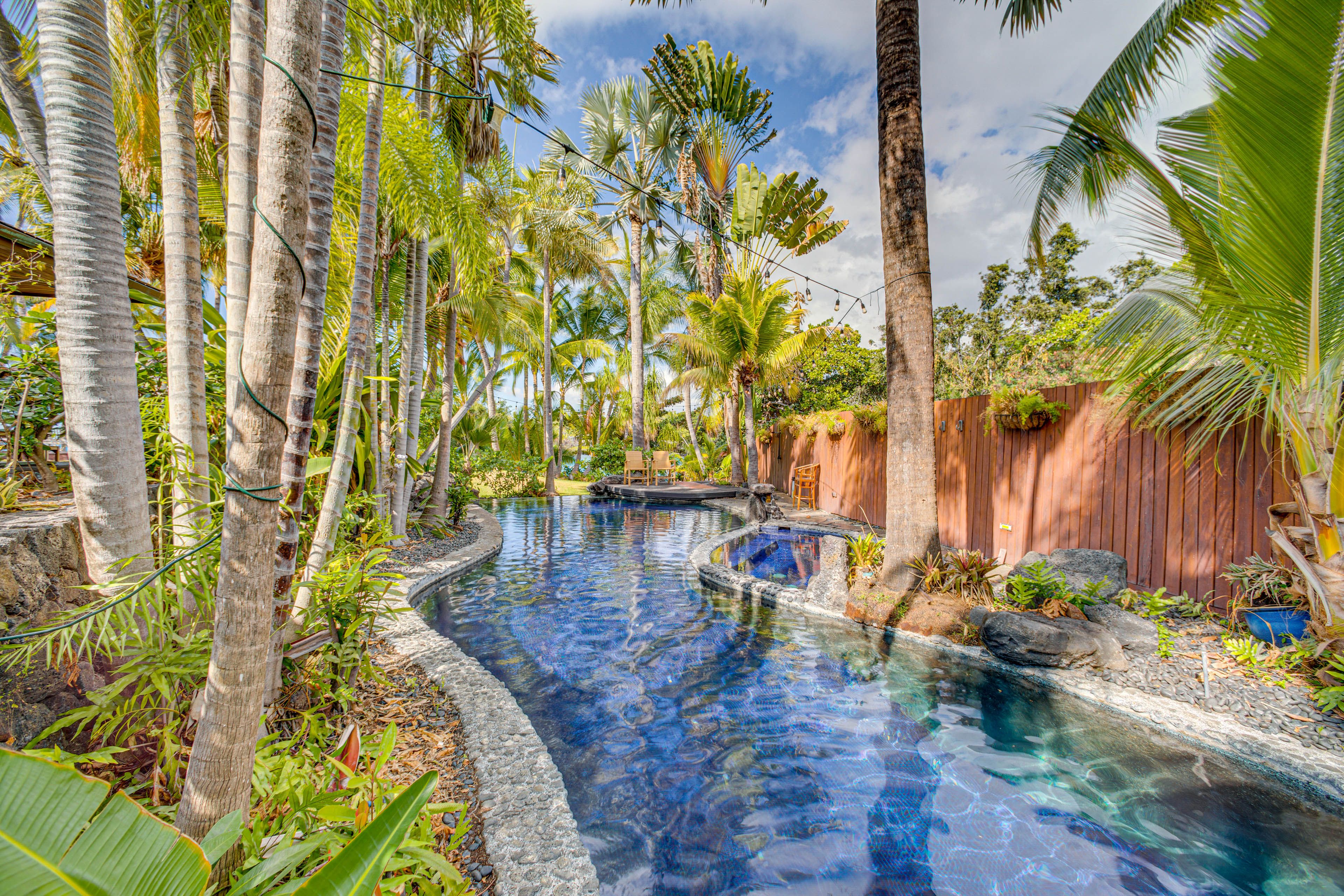 Pool Area | Hot Tub | Water Feature
