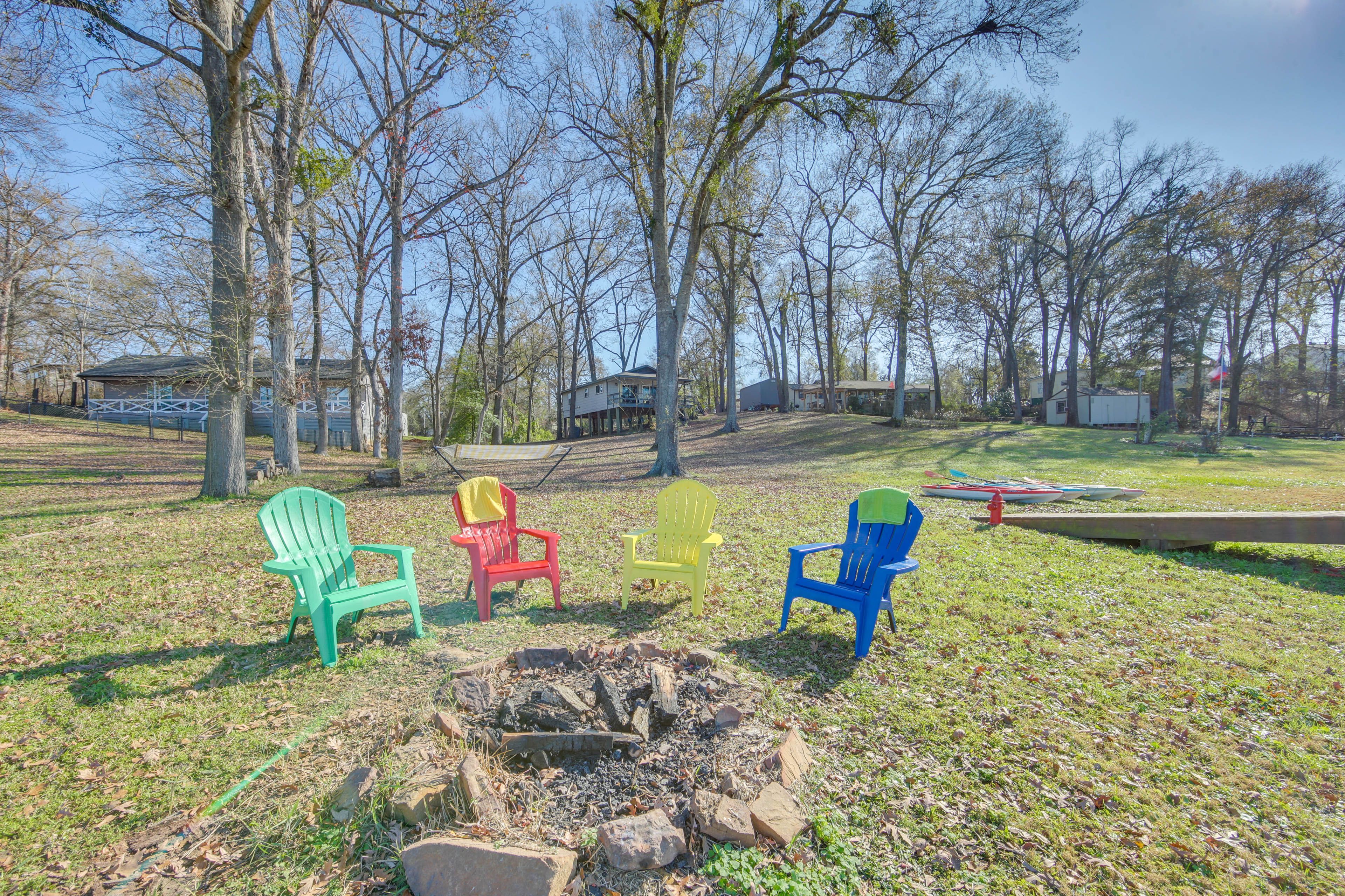 Fire Pit | Outdoor Seating