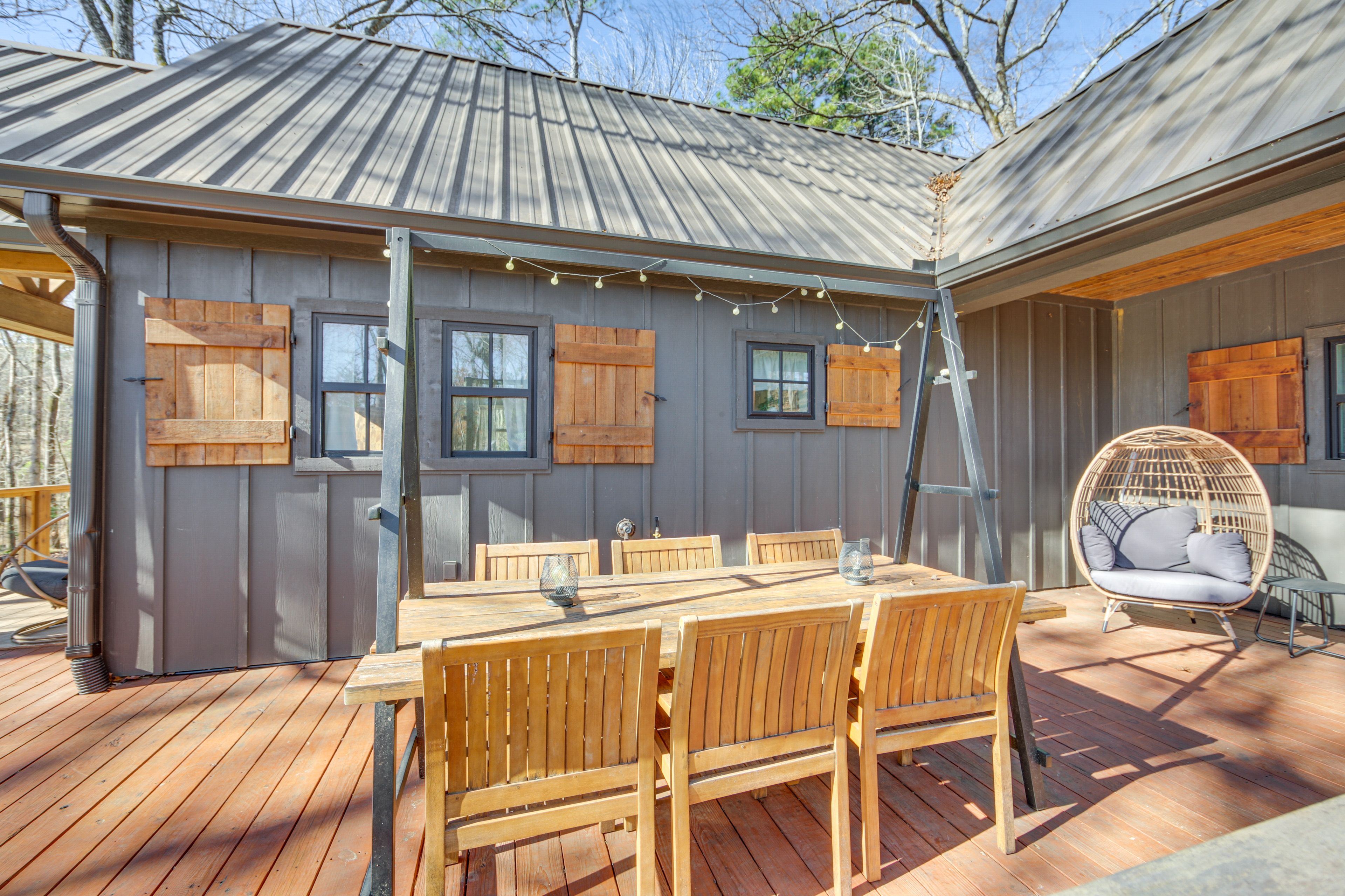 Wraparound Deck | Outdoor Dining Area | Electric Grill | Fire Pit
