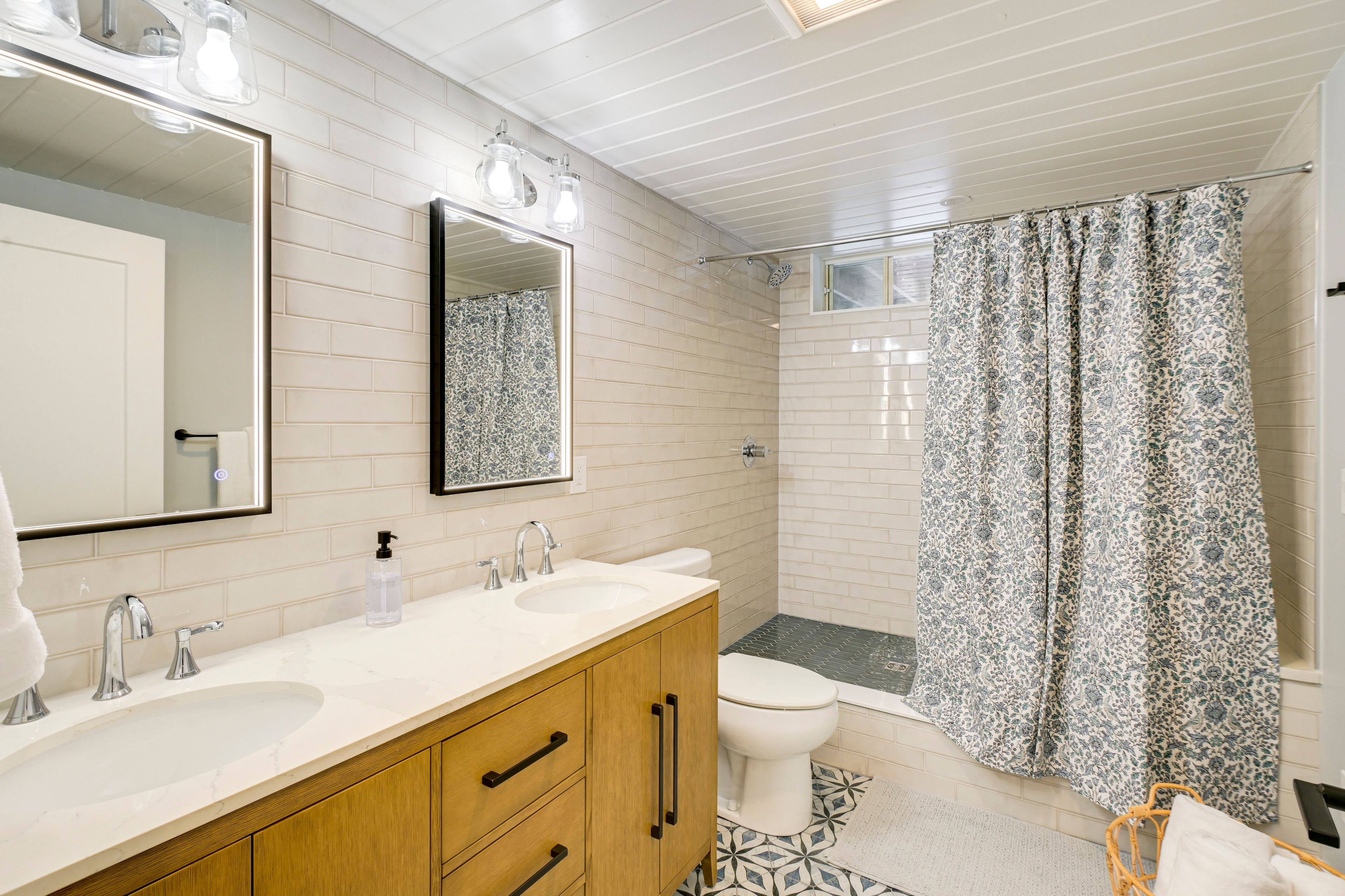 Full Bathroom | Basement Level