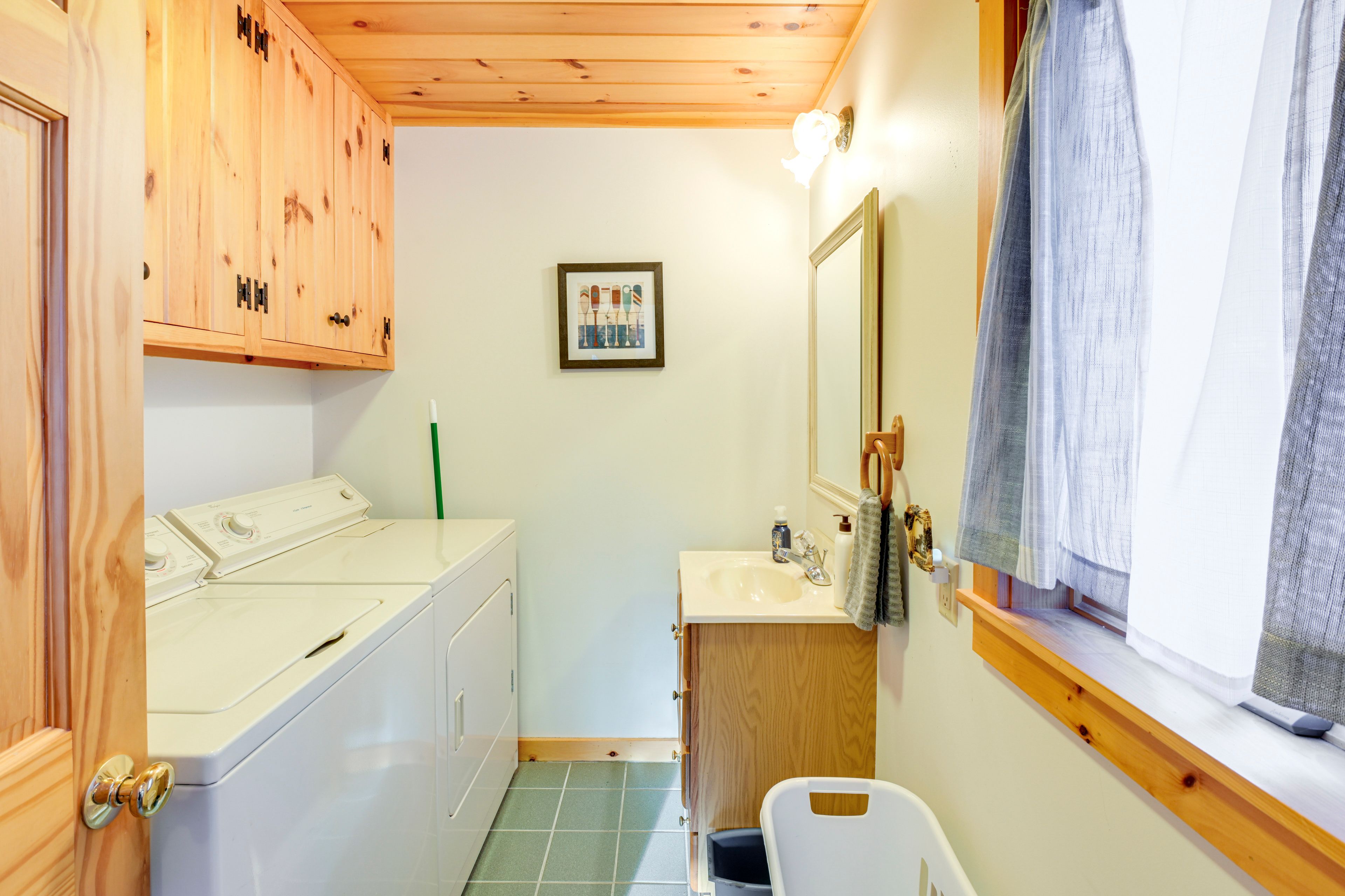 Laundry Room | 1st Floor