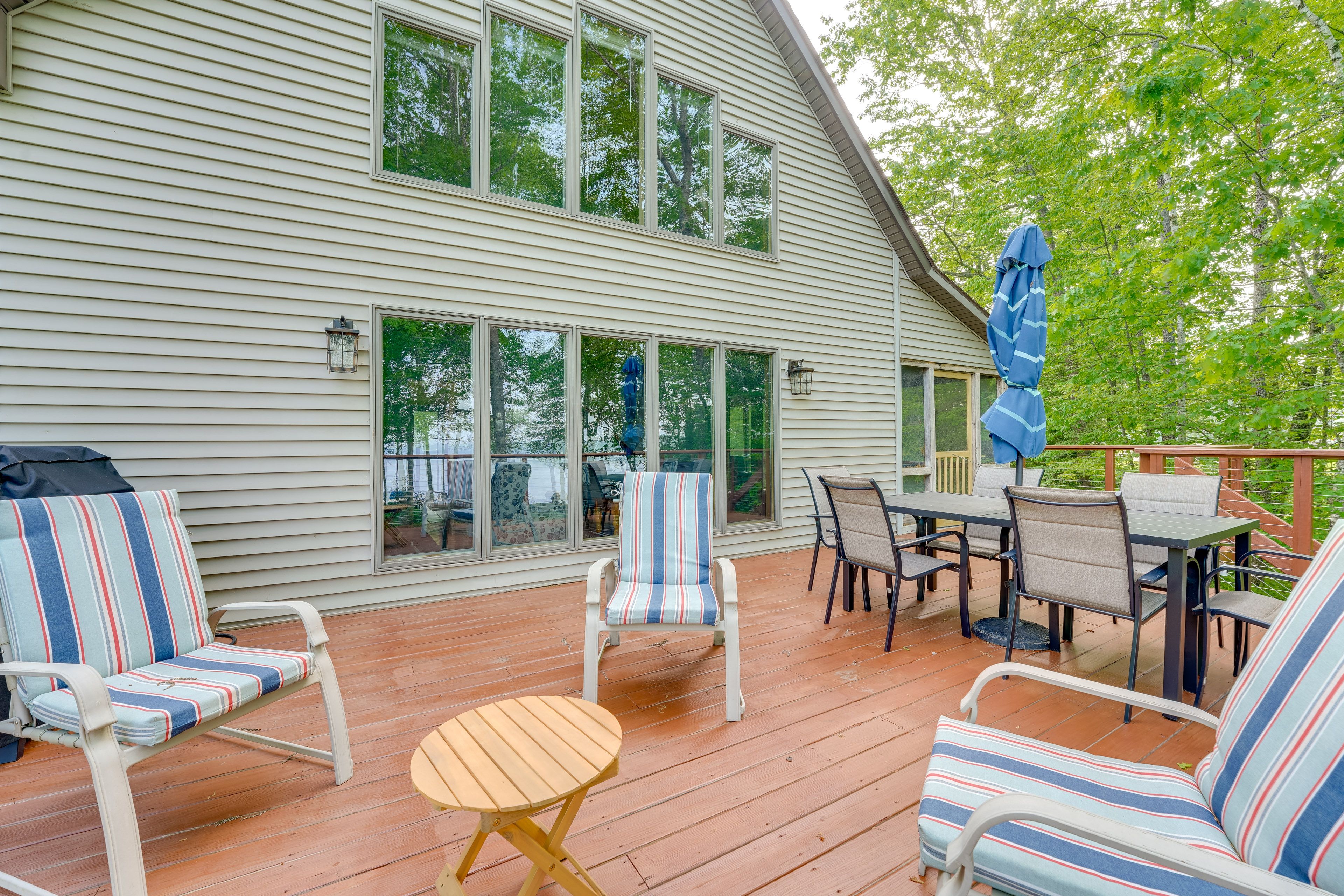Deck