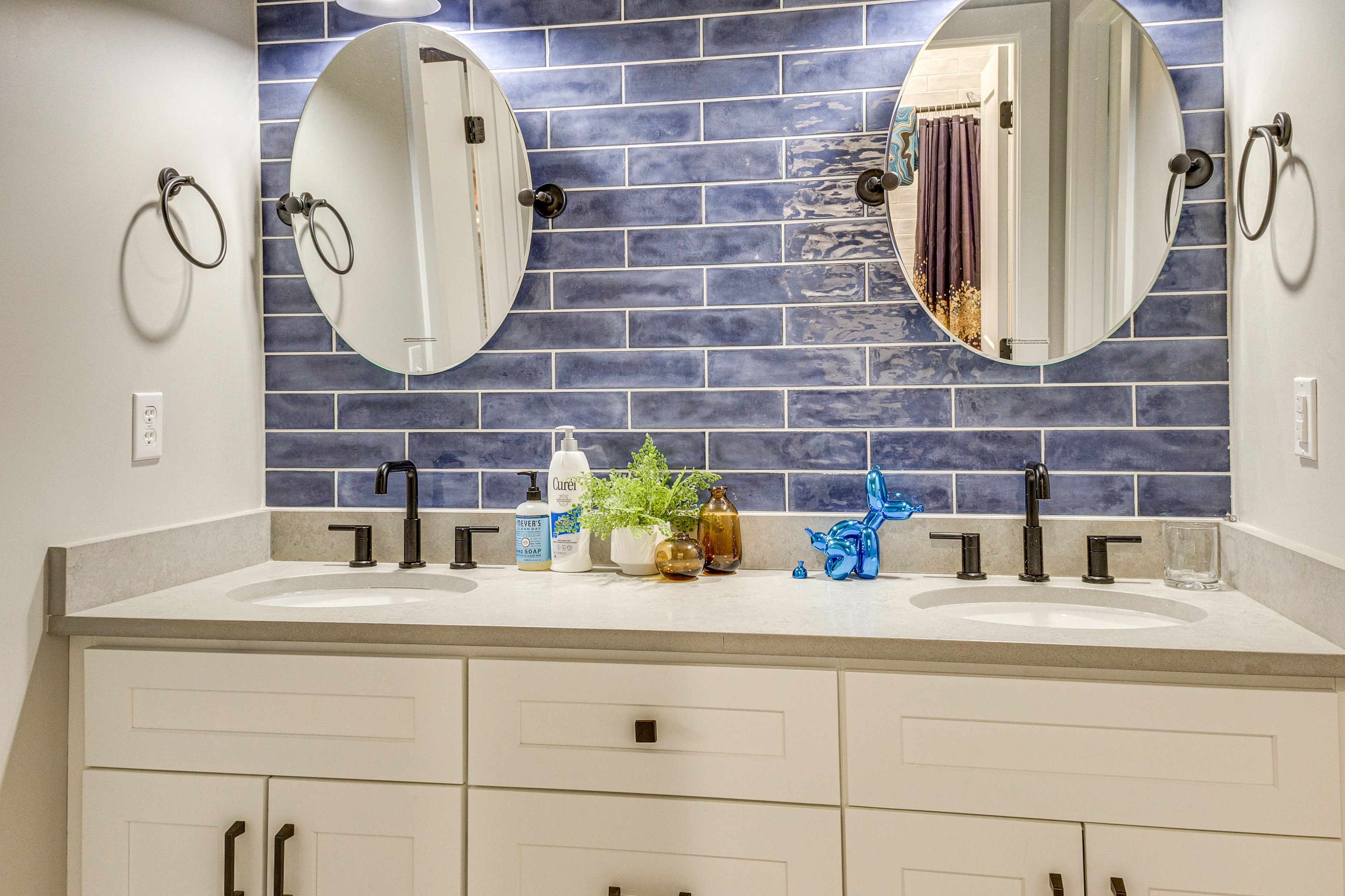 Full Bathroom | Basement