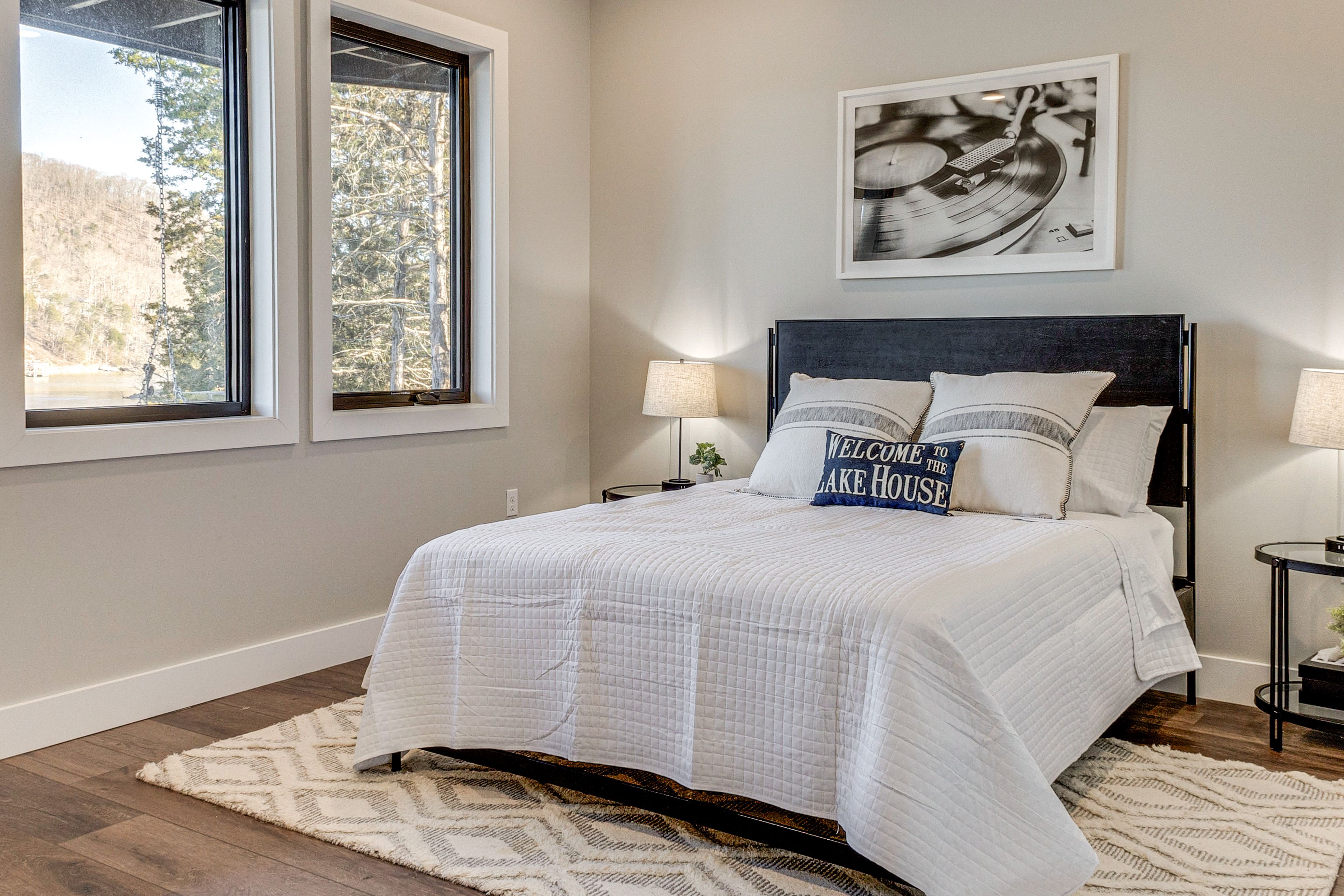 Bedroom 3 | Basement | Queen Bed
