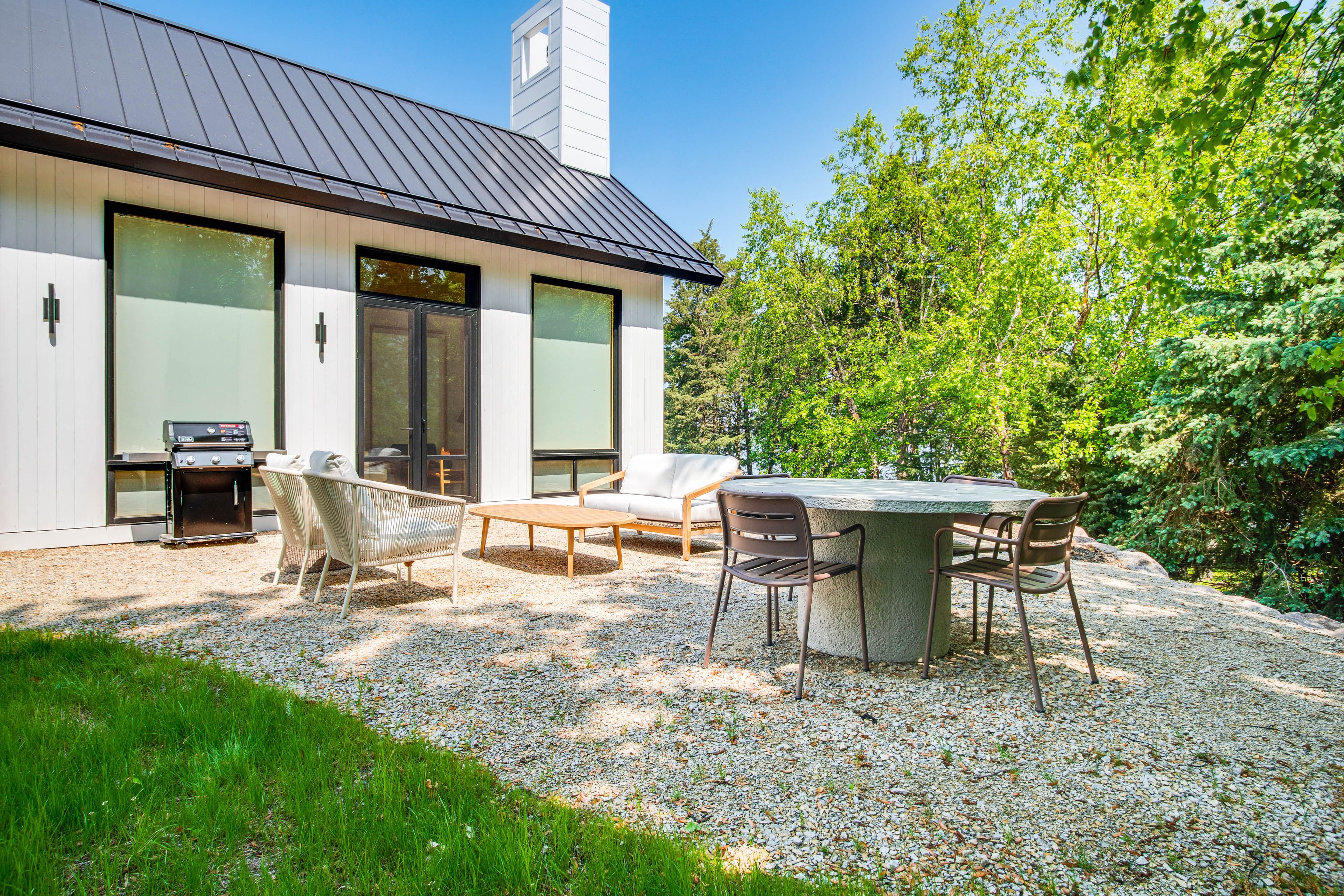 Front Patio | Gas Grill