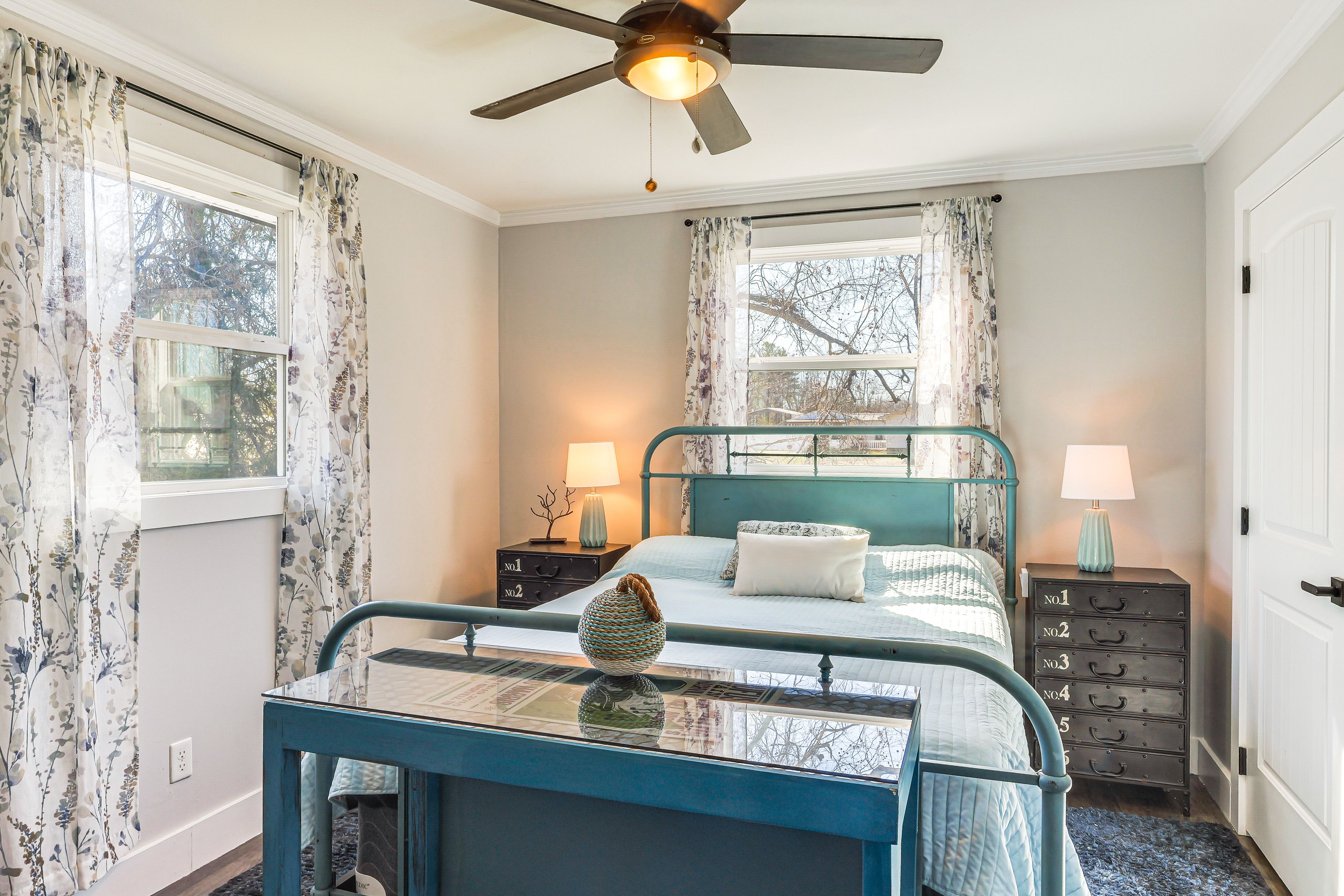 Bedroom 1 | 1st Floor | Queen Bed | Linens Provided | Laptop-Friendly Workspace