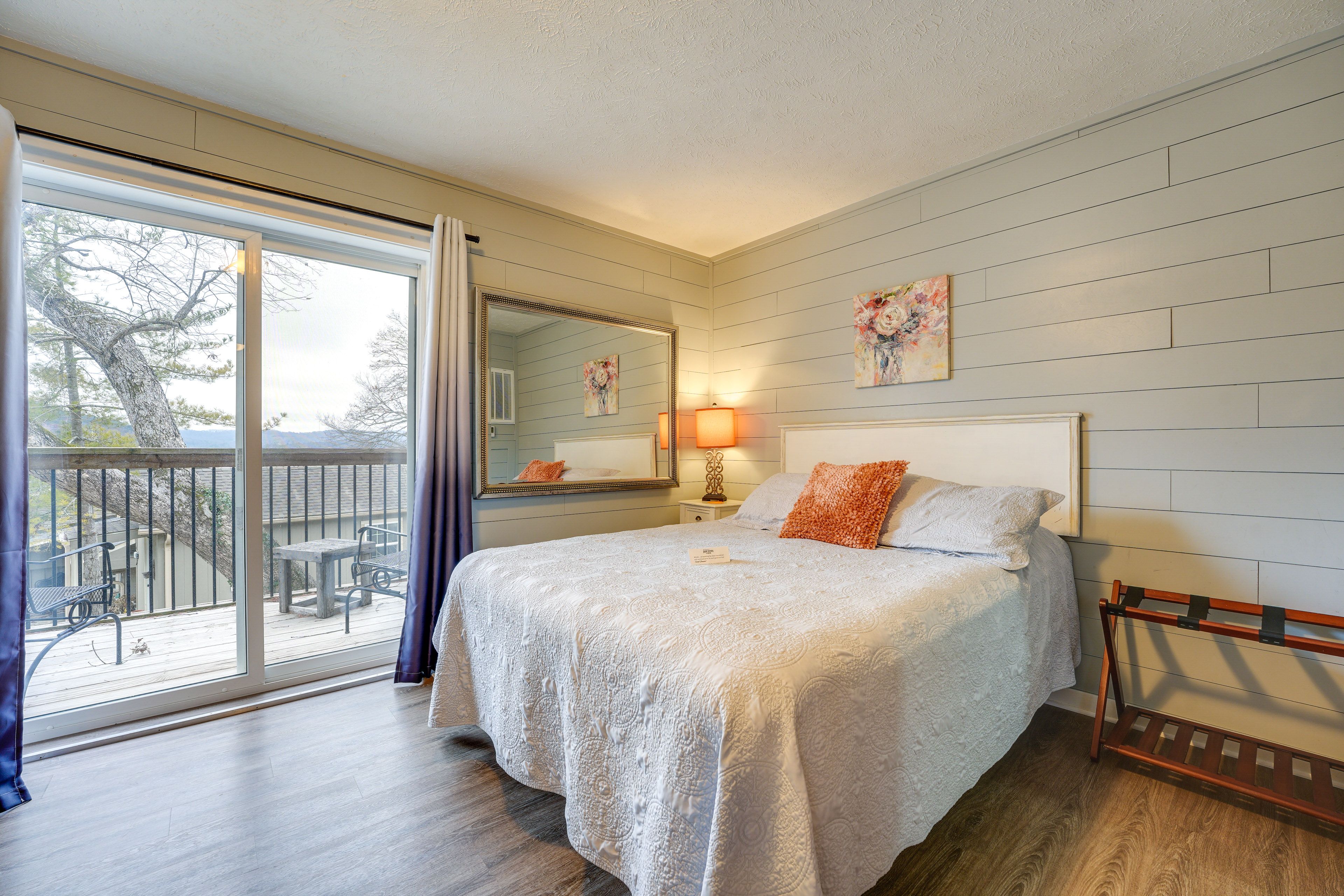 Studio | Queen Bed | Full Sleeper Sofa