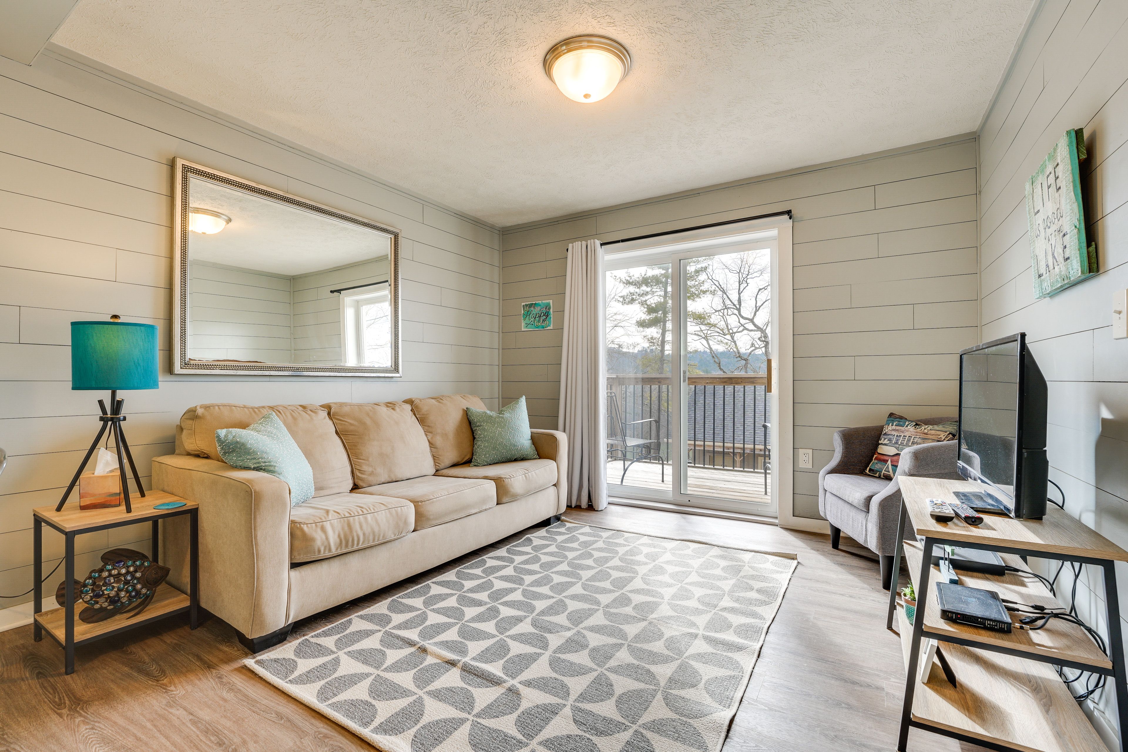 Cape Fair Vacation Rental | 1BR | 1BA | Steps Required | 500 Sq Ft