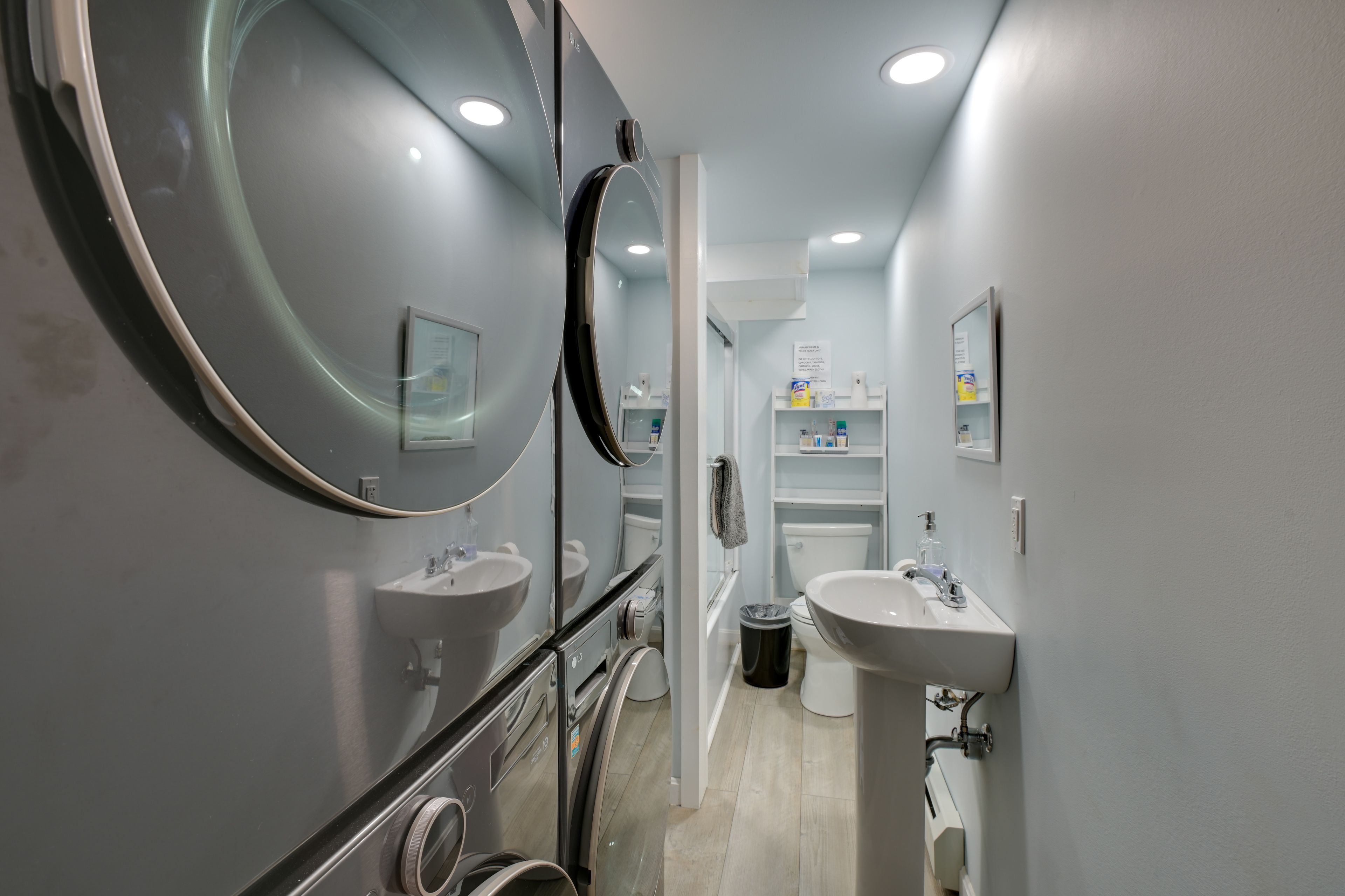Full Bathroom | Lower Level | Washer & Dryer Sets