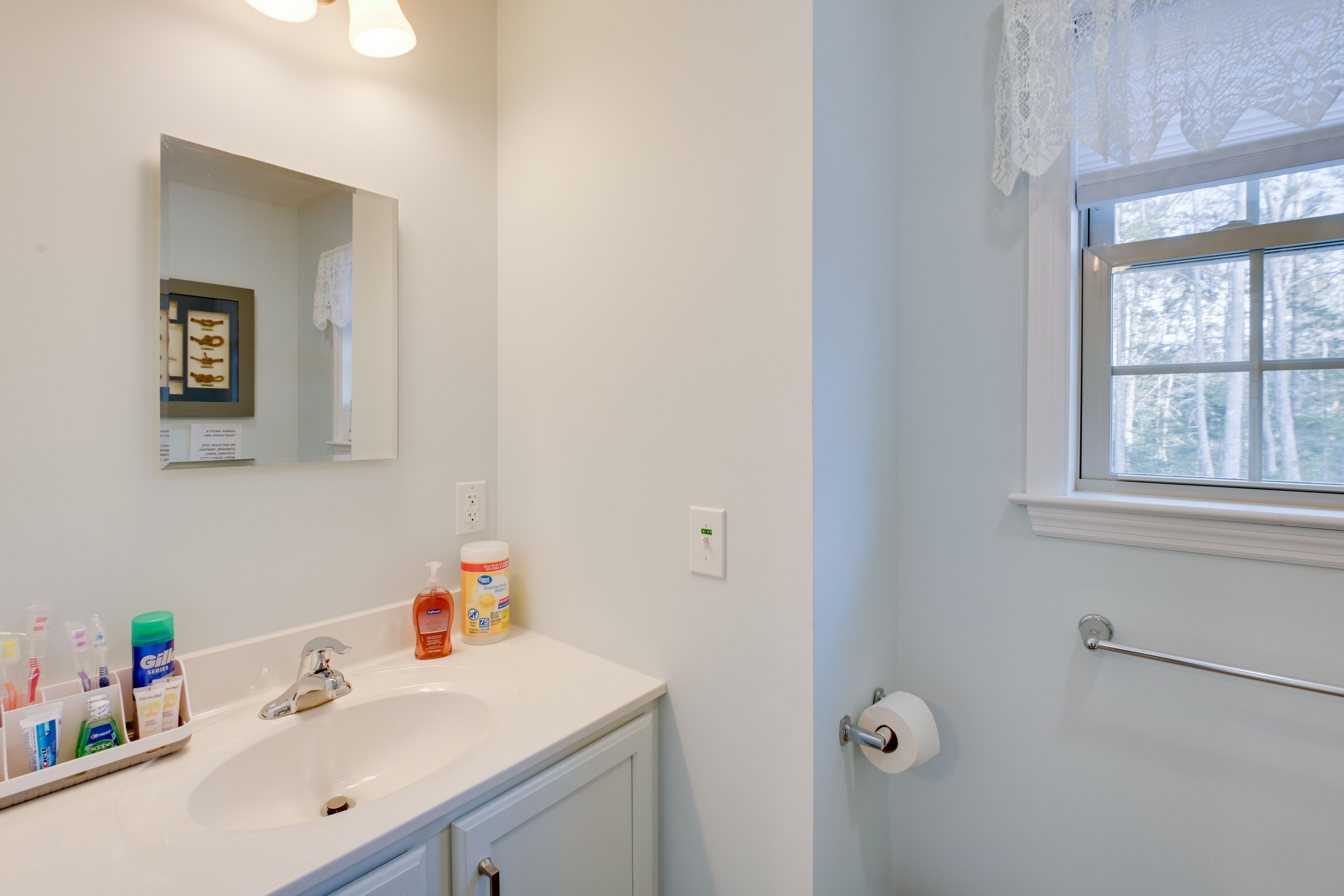 Half Bathroom | Main Level