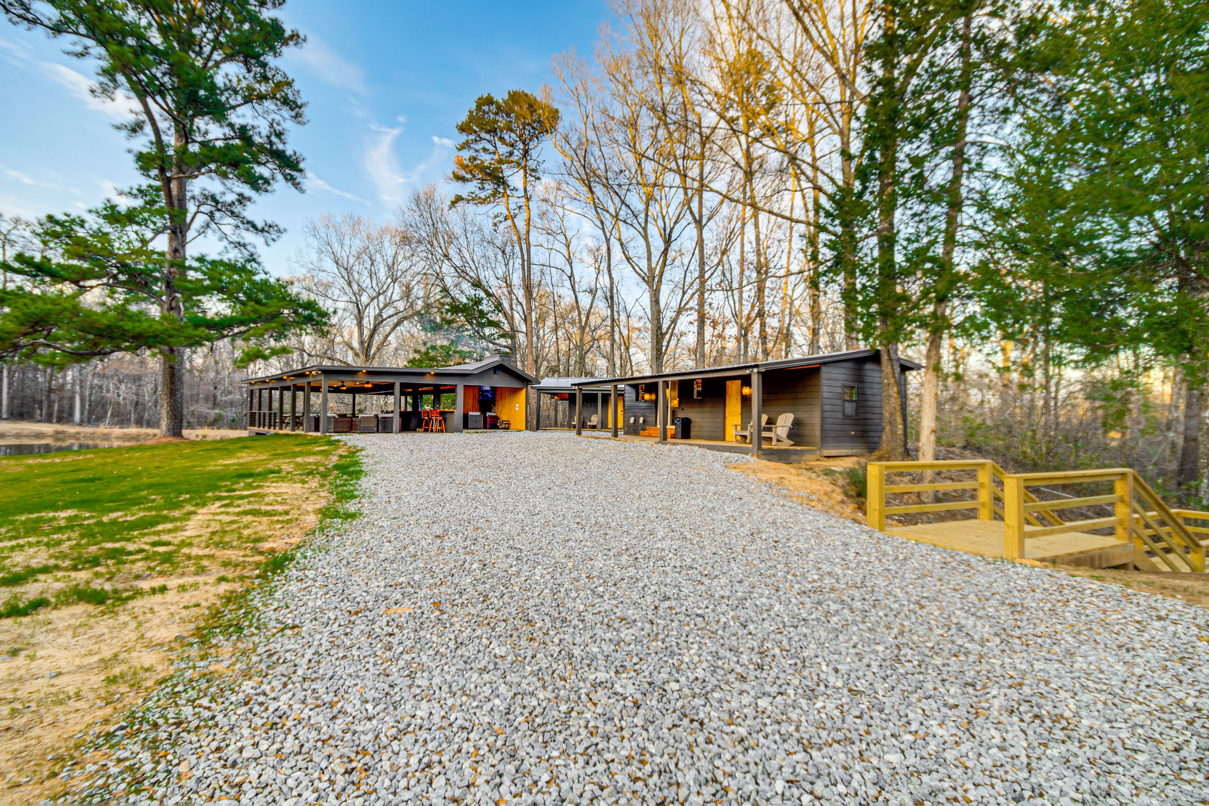 Parking | Driveway (8 Vehicles) | RV/Trailer Parking Allowed On-Site