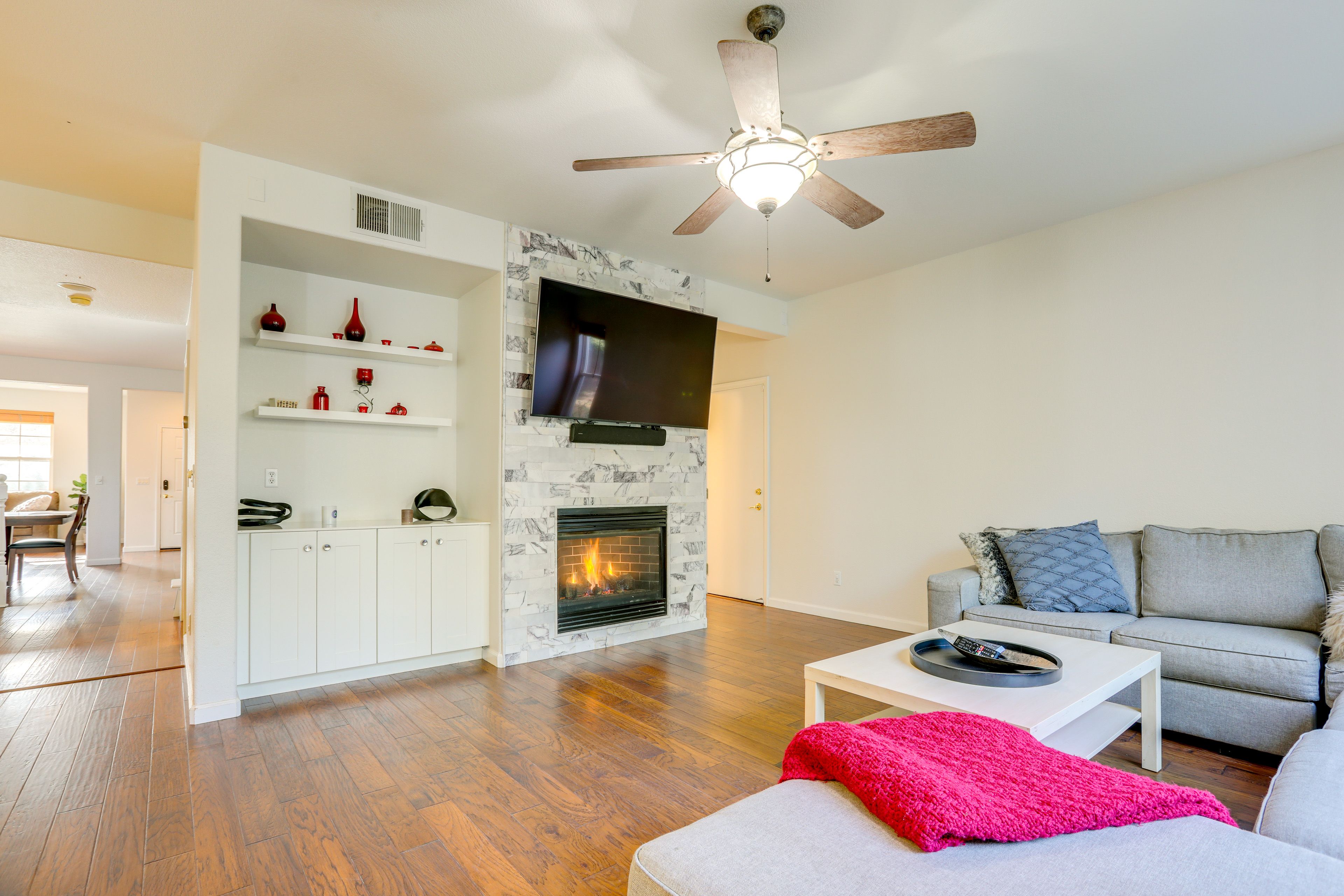 Back Living Area | Smart TV w/ Cable | Gas Fireplace