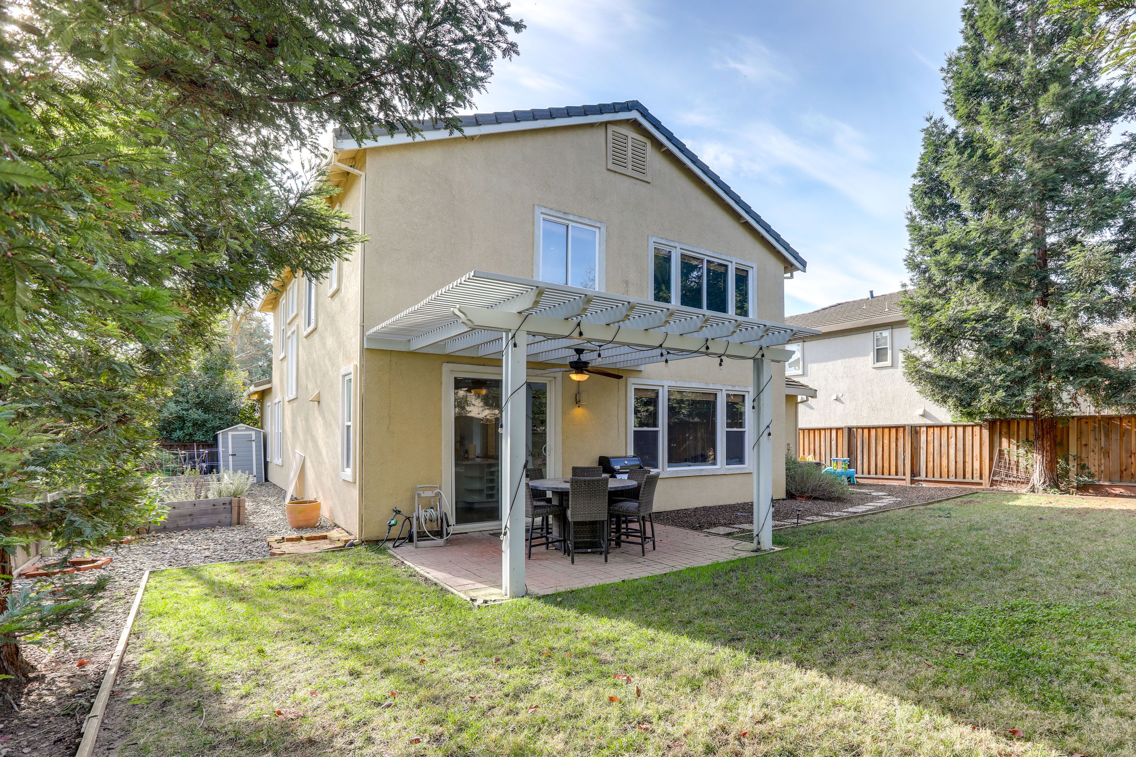 Davis Vacation Rental | 4BR | 3BA | Step-Free Entry | 2,567 Sq Ft