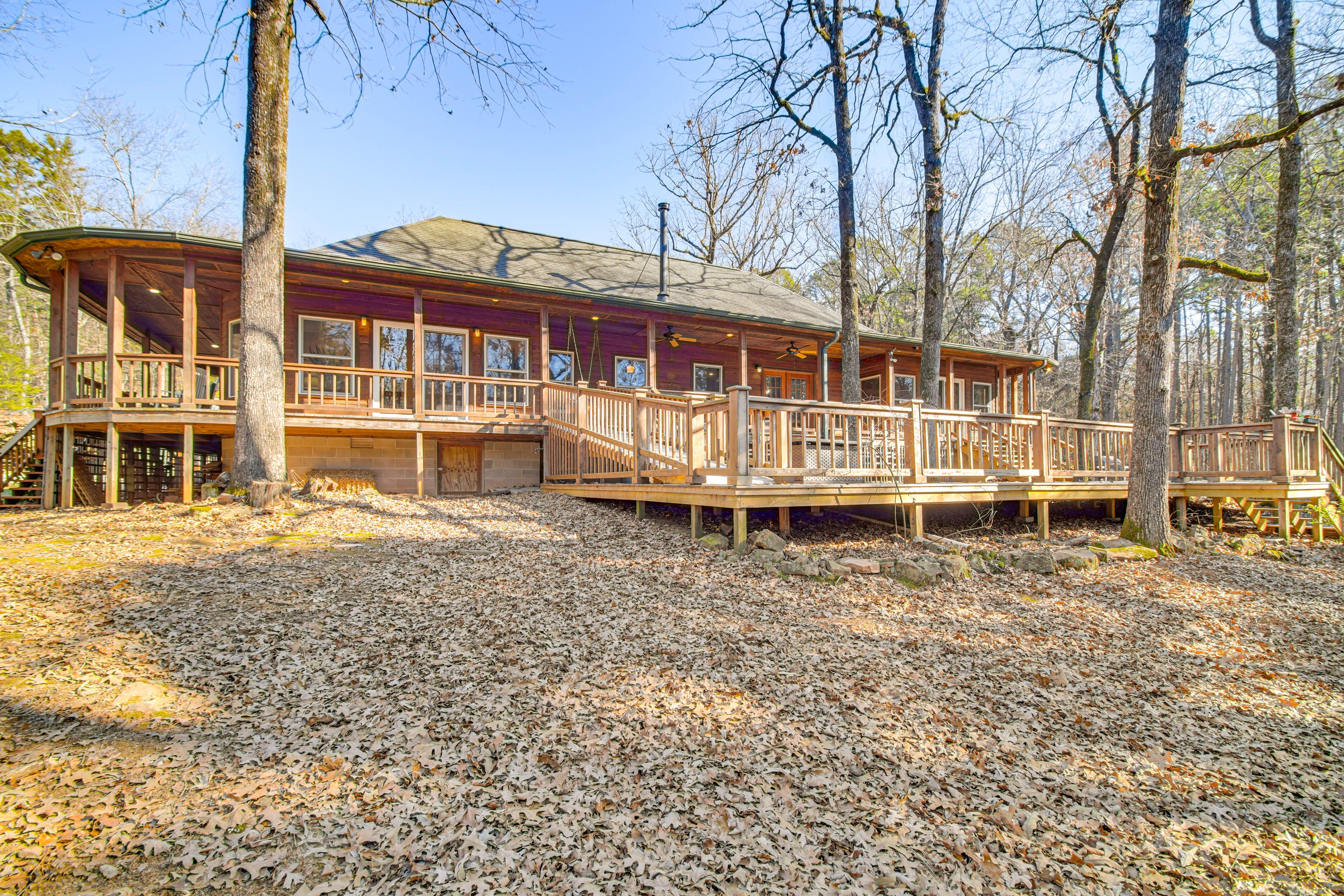 Property Exterior | Private Yard