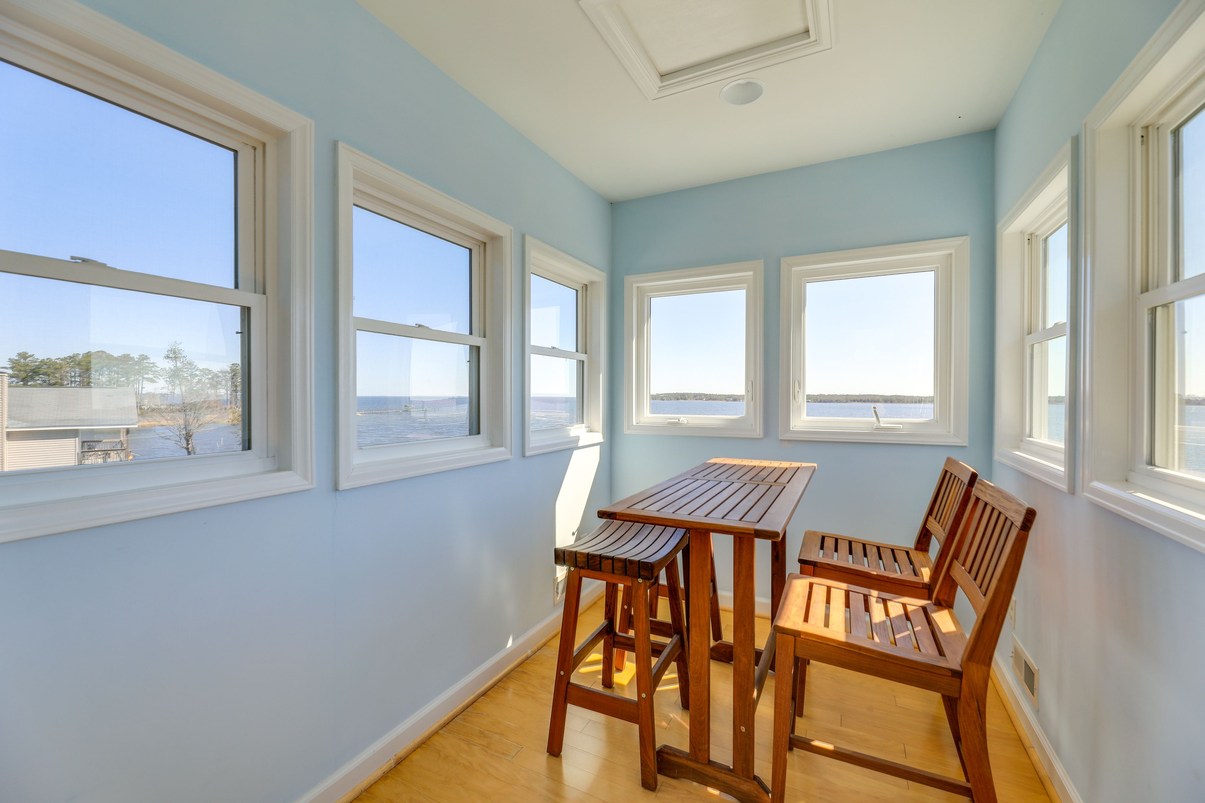 Lookout Room | 3rd Level | Telescope | Water Views