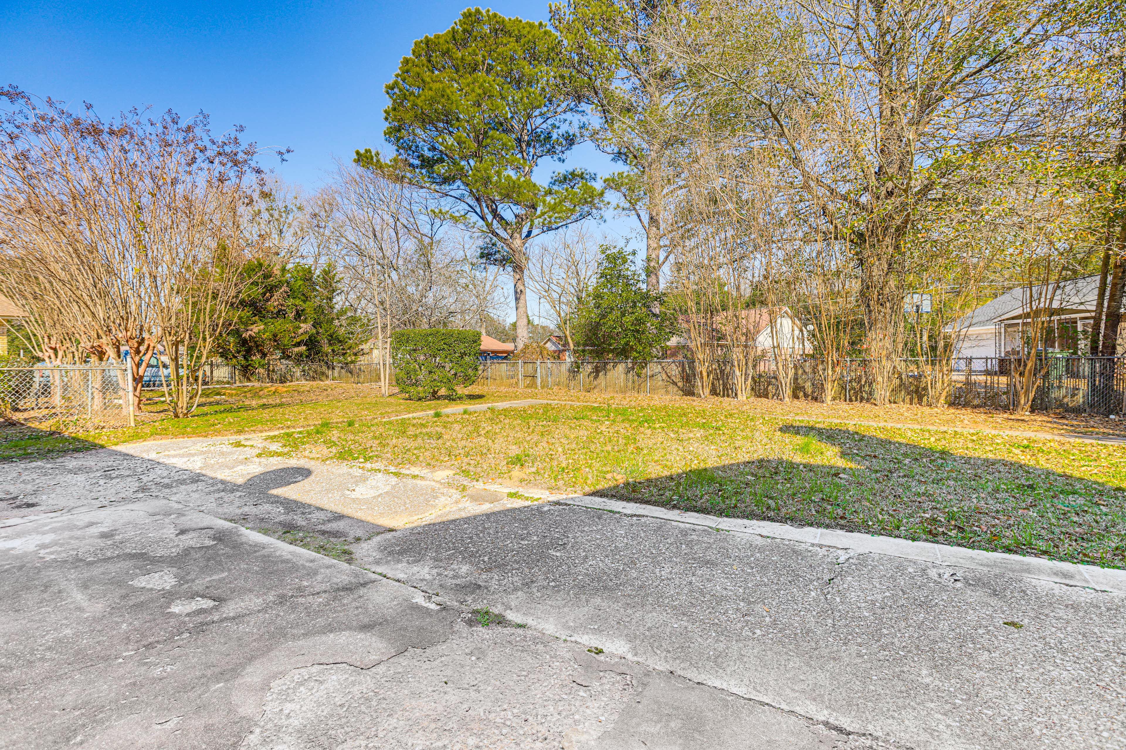 Fenced Yard