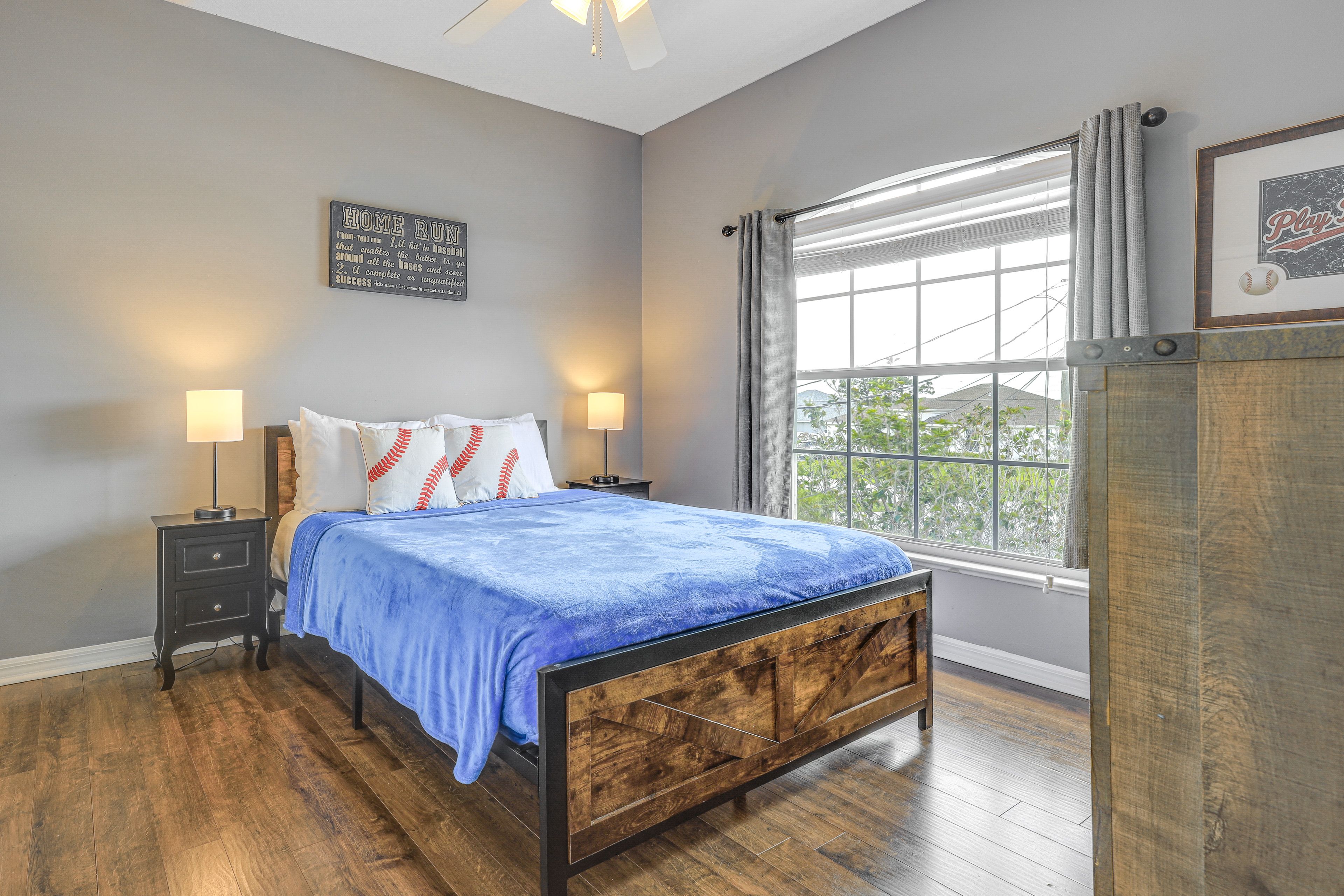 Bedroom 2 | Queen Bed | 2nd Floor