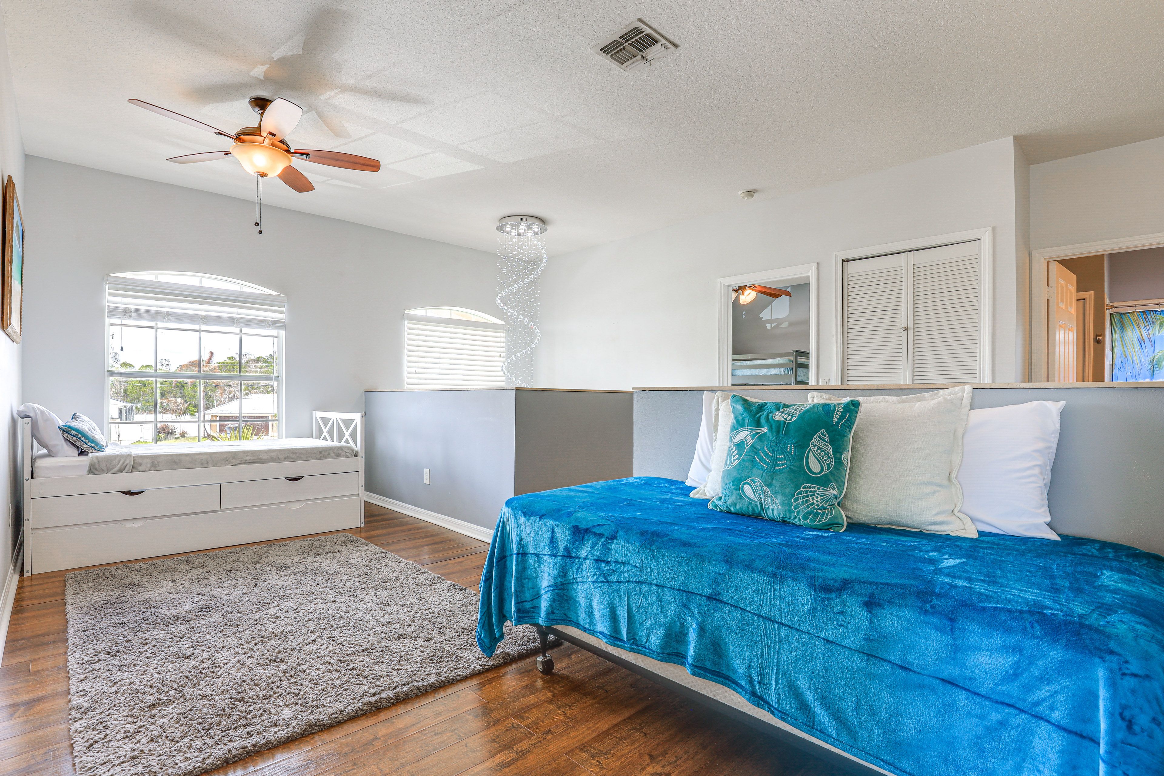 Loft | Twin Daybed w/ Twin Trundle | 2nd Floor