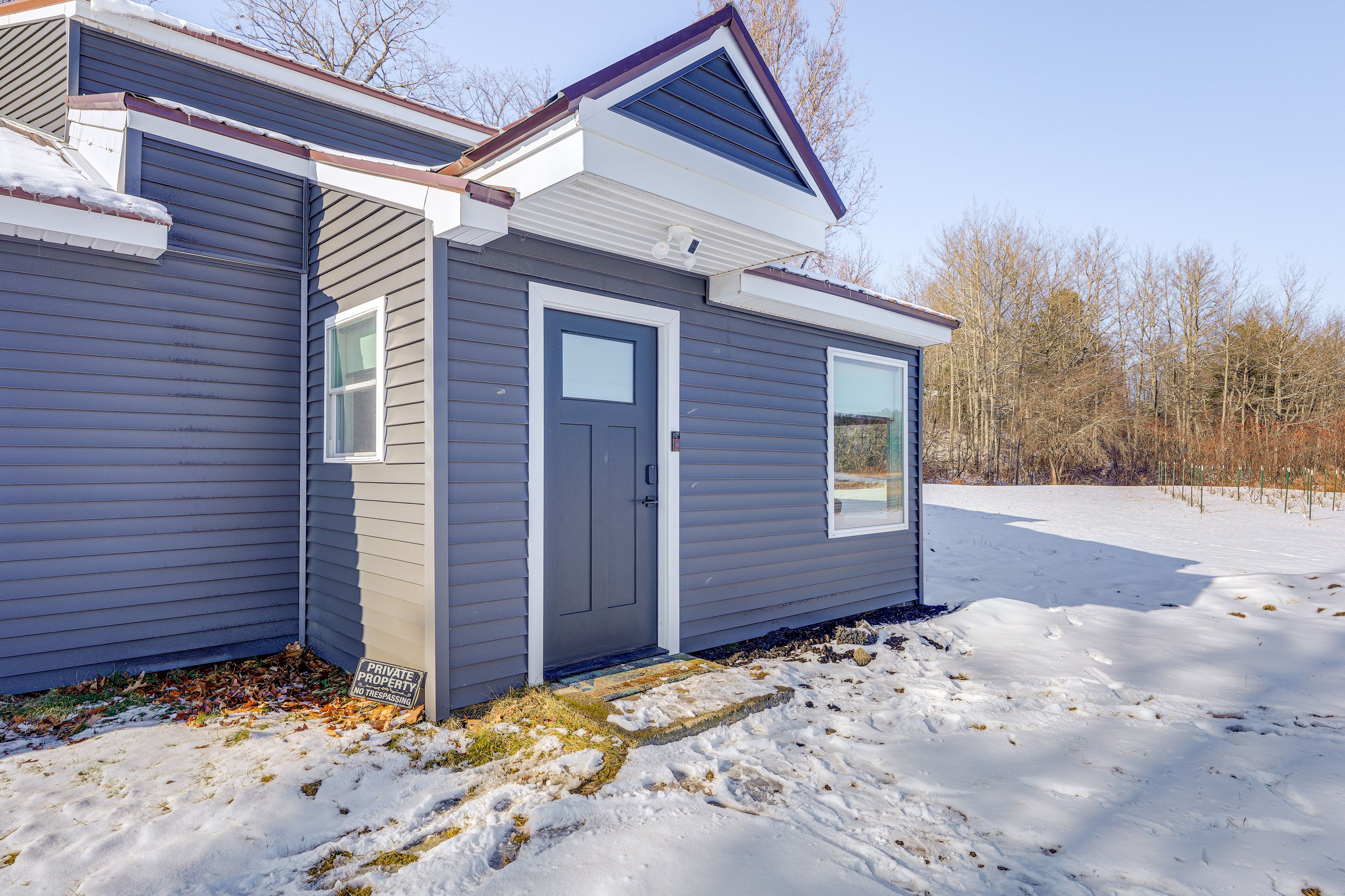 House Exterior | Keyless Entry