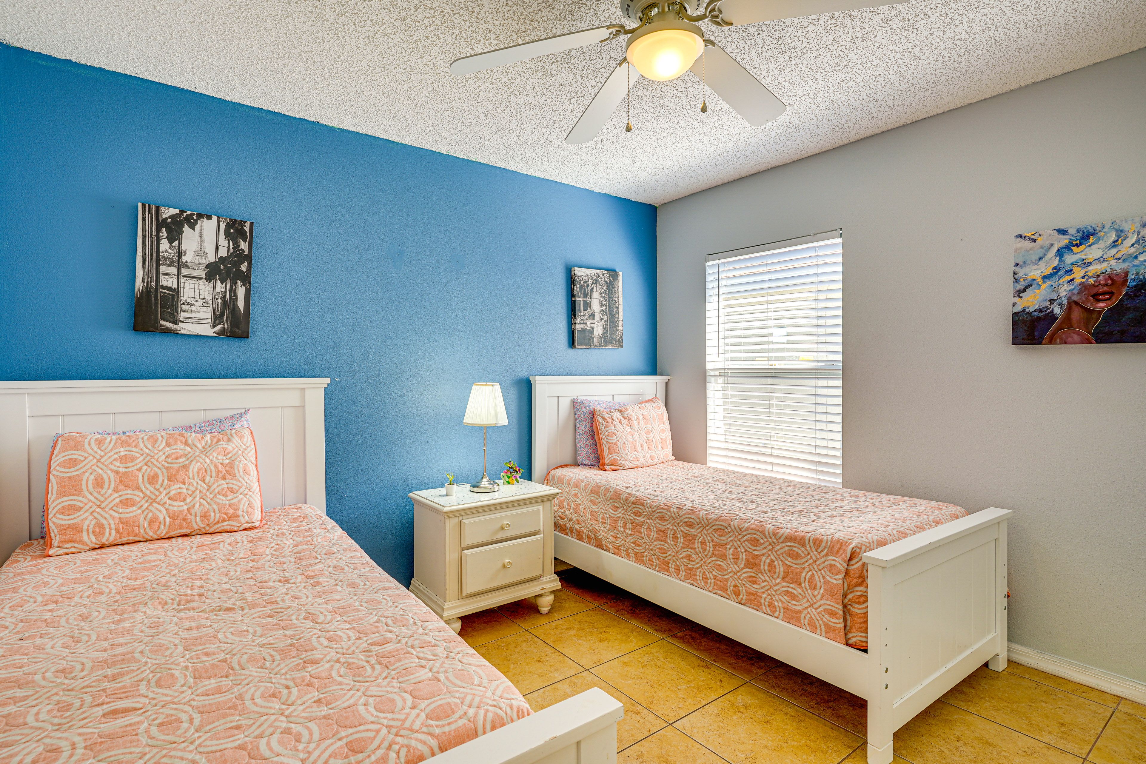 Bedroom 4 | 2 Twin Beds | Smart TV w/ Cable
