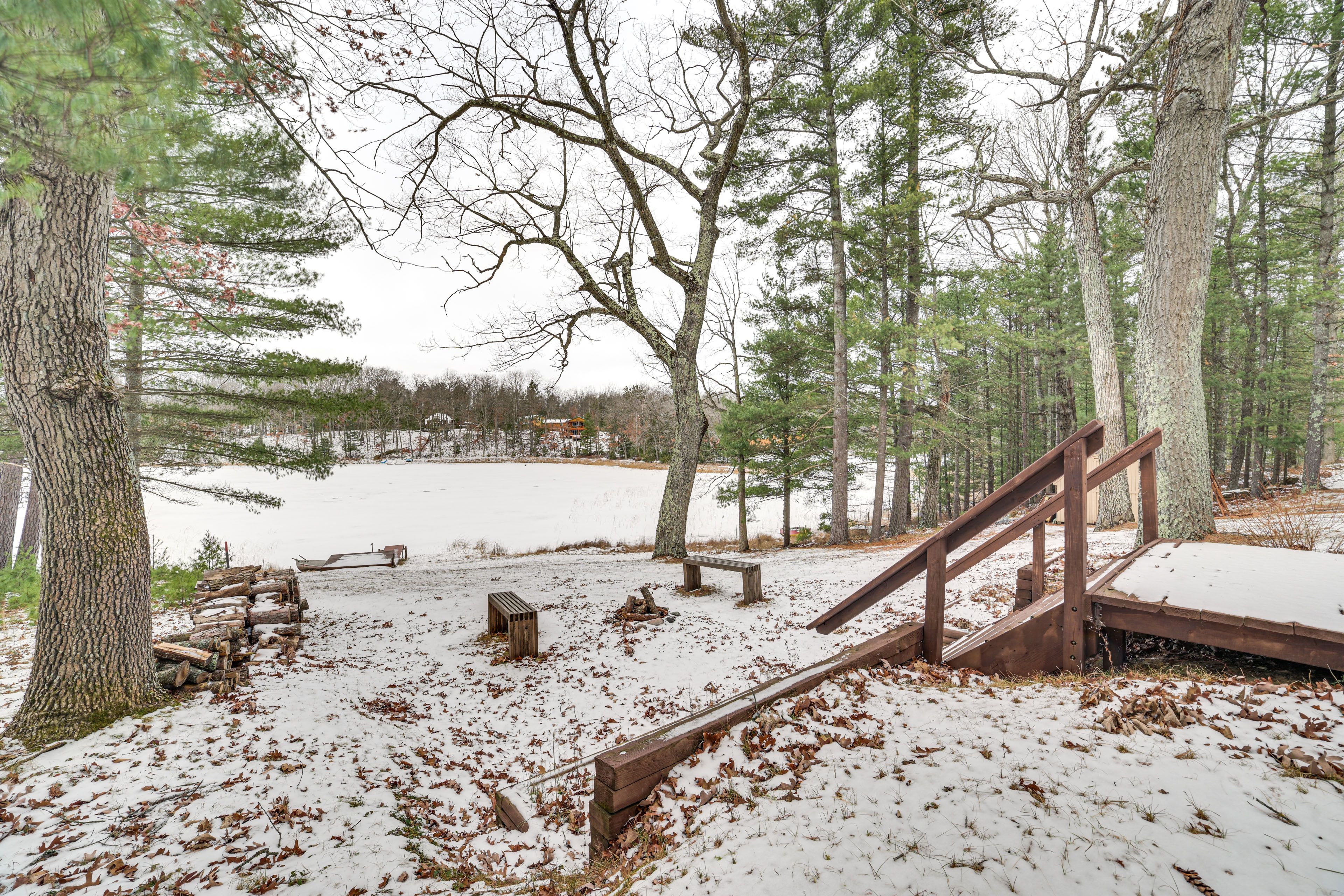 Backyard | Private Beach | Fire Pit