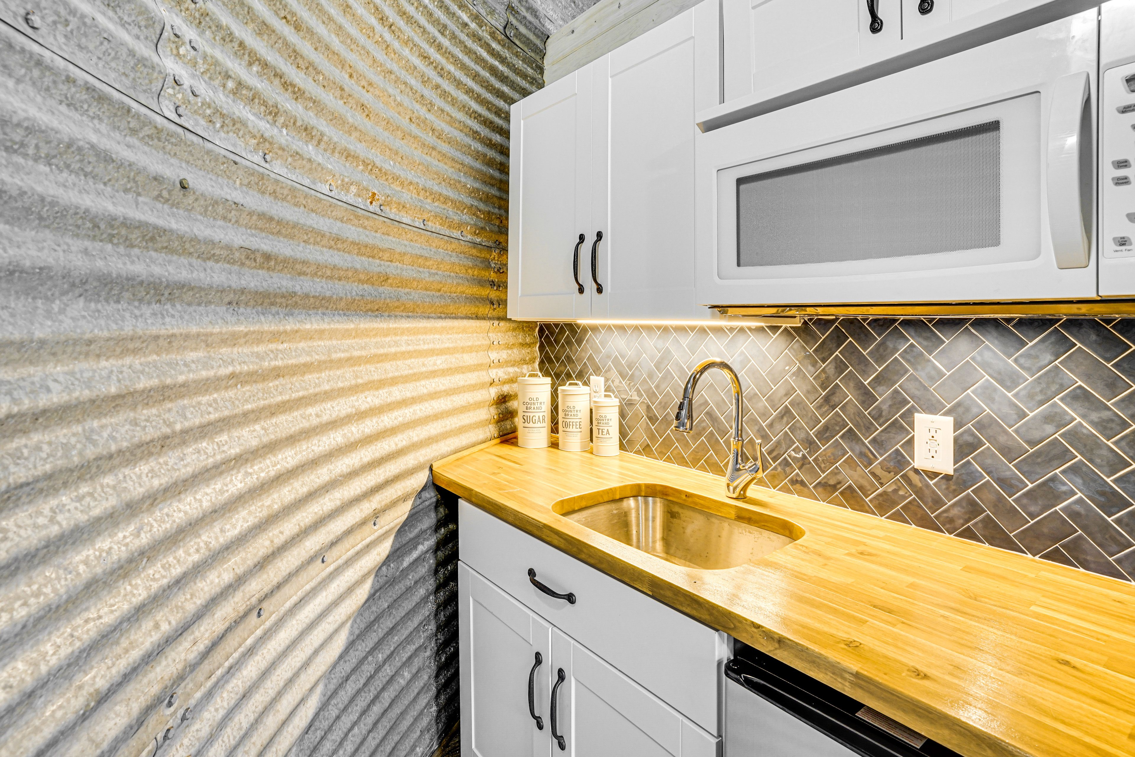 Grainbury Suite | Kitchen | Cooking Basics