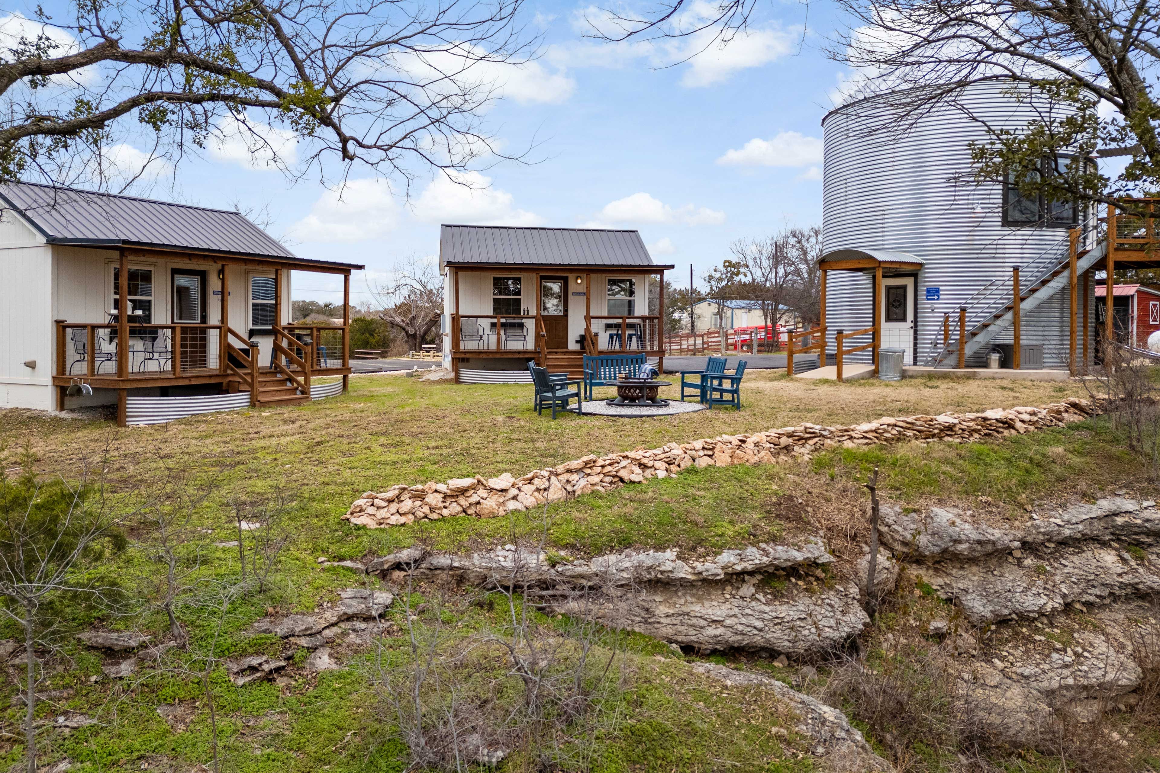 Cabin Exteriors | Fire Pit