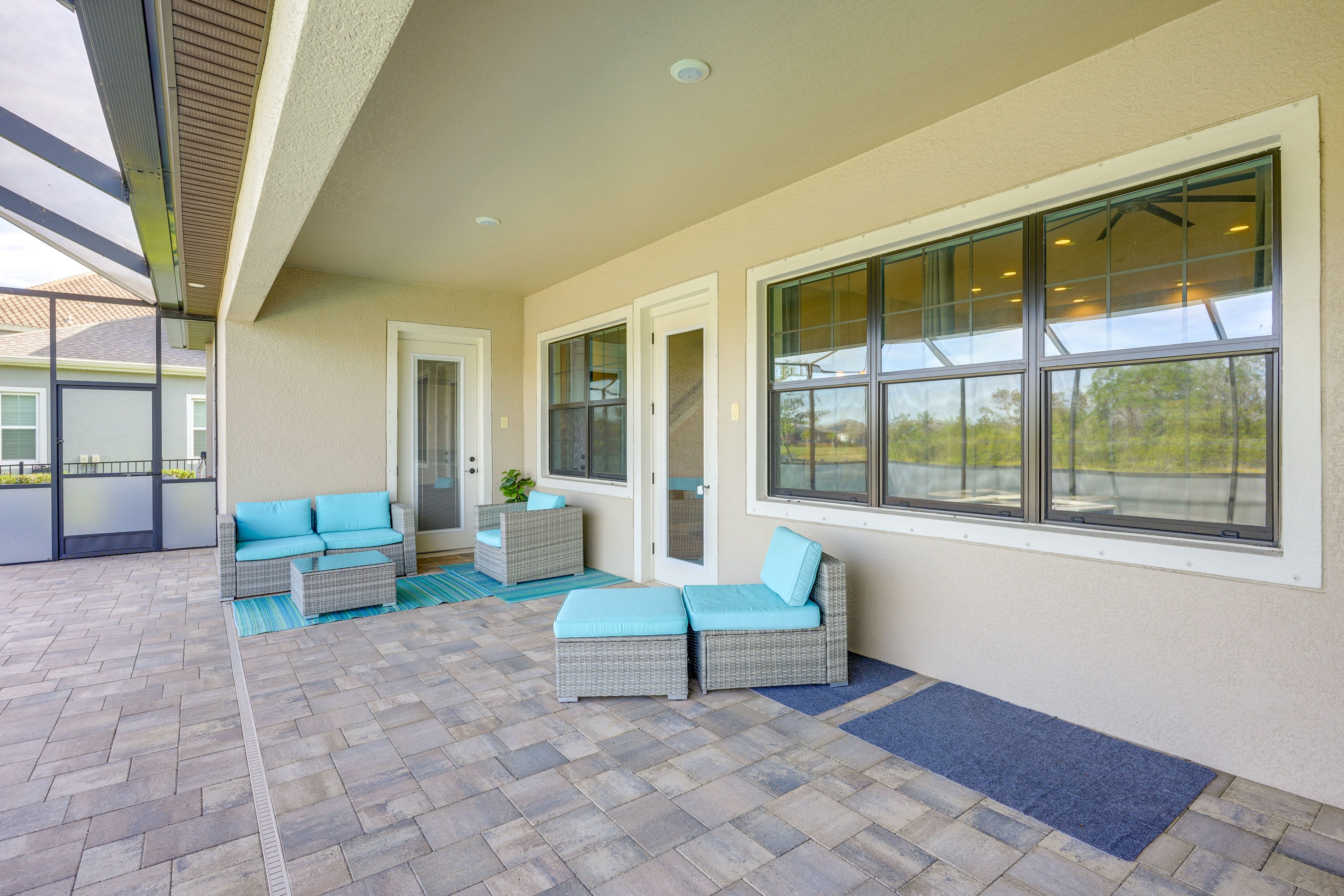 Lanai | Lounge Seating | Private Pool & Hot Tub