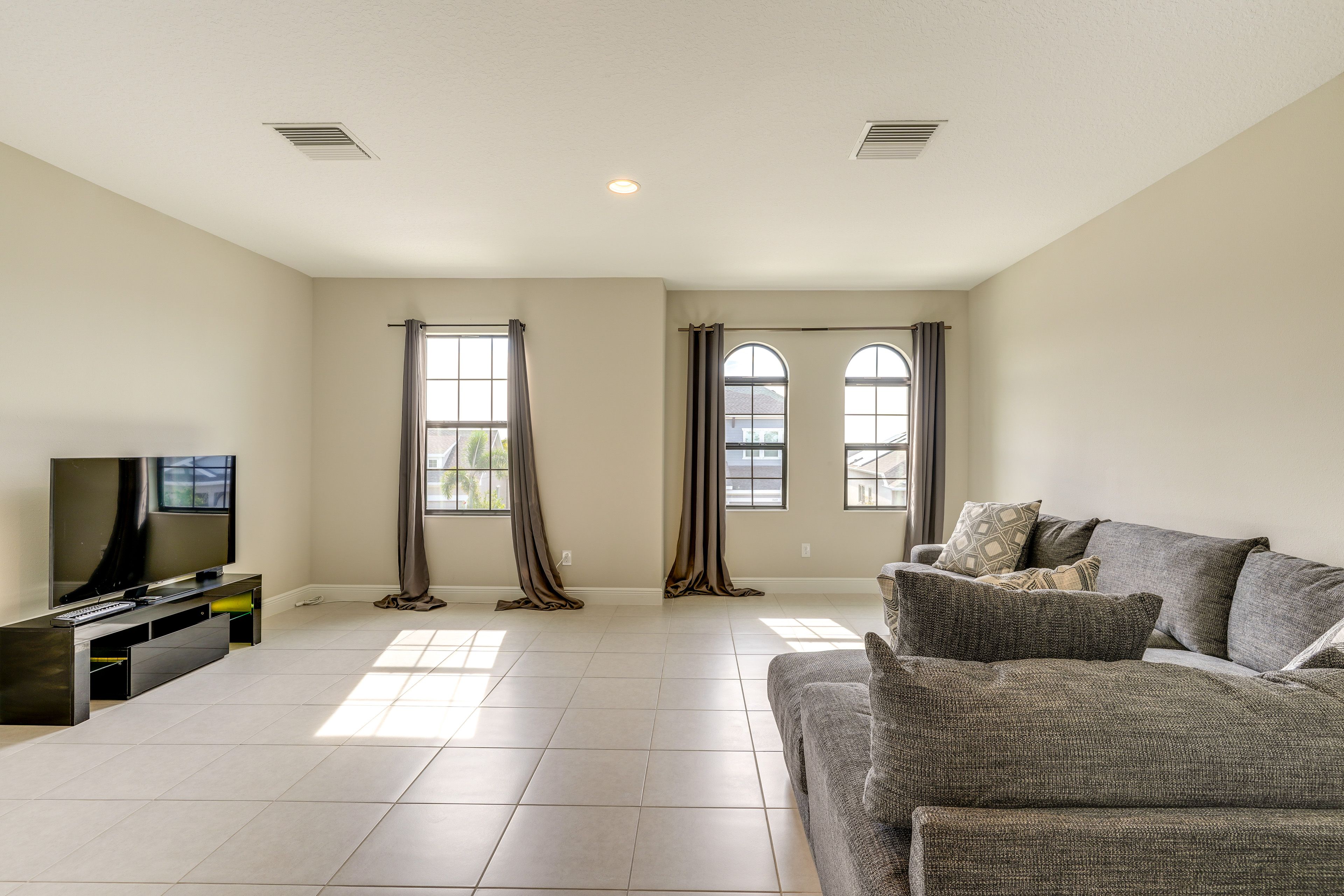 Additional Living Area | 2nd Floor