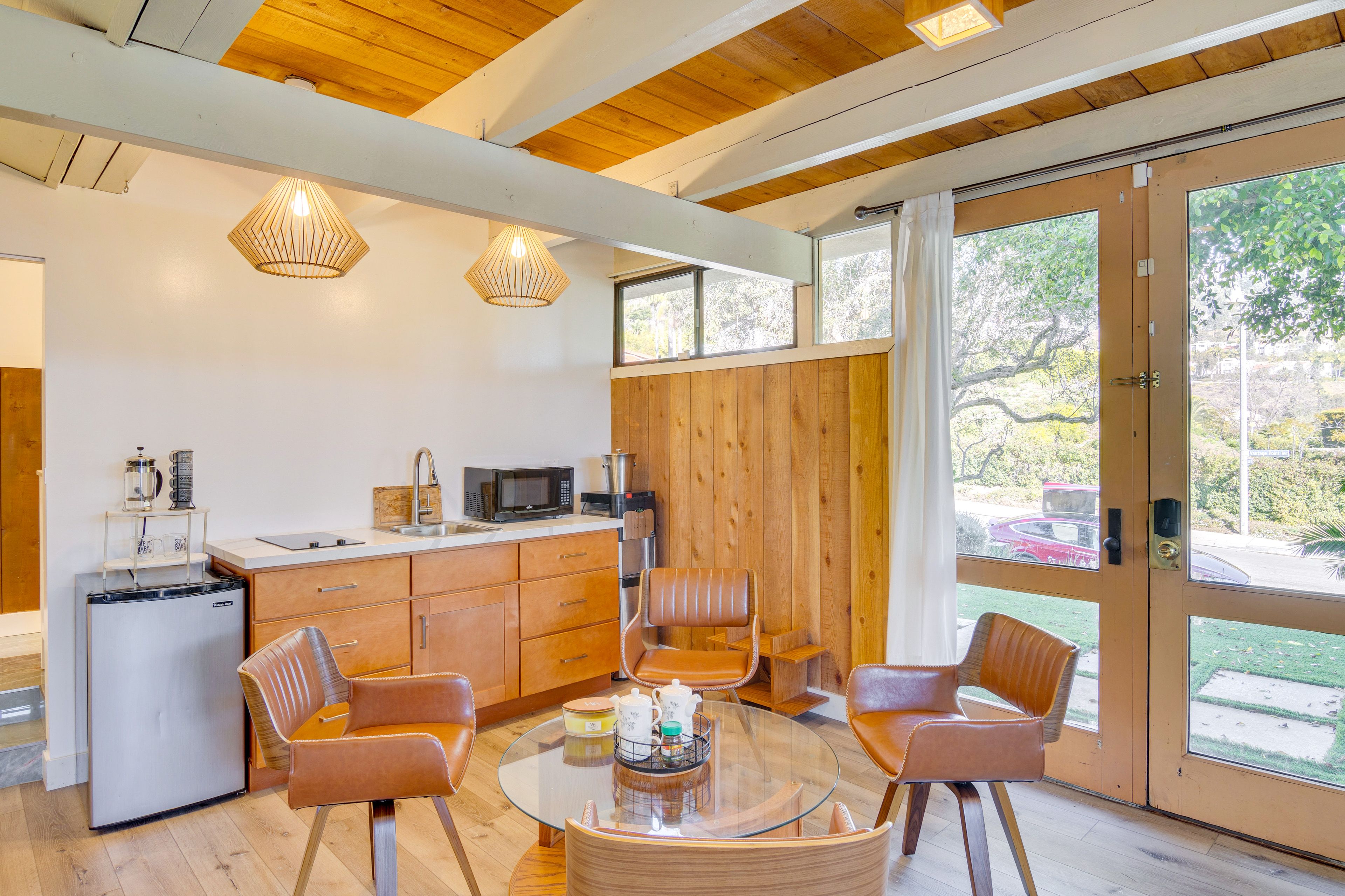 Malibu Vacation Rental | Studio | 1BA | 900 Sq Ft | Step-Free Access