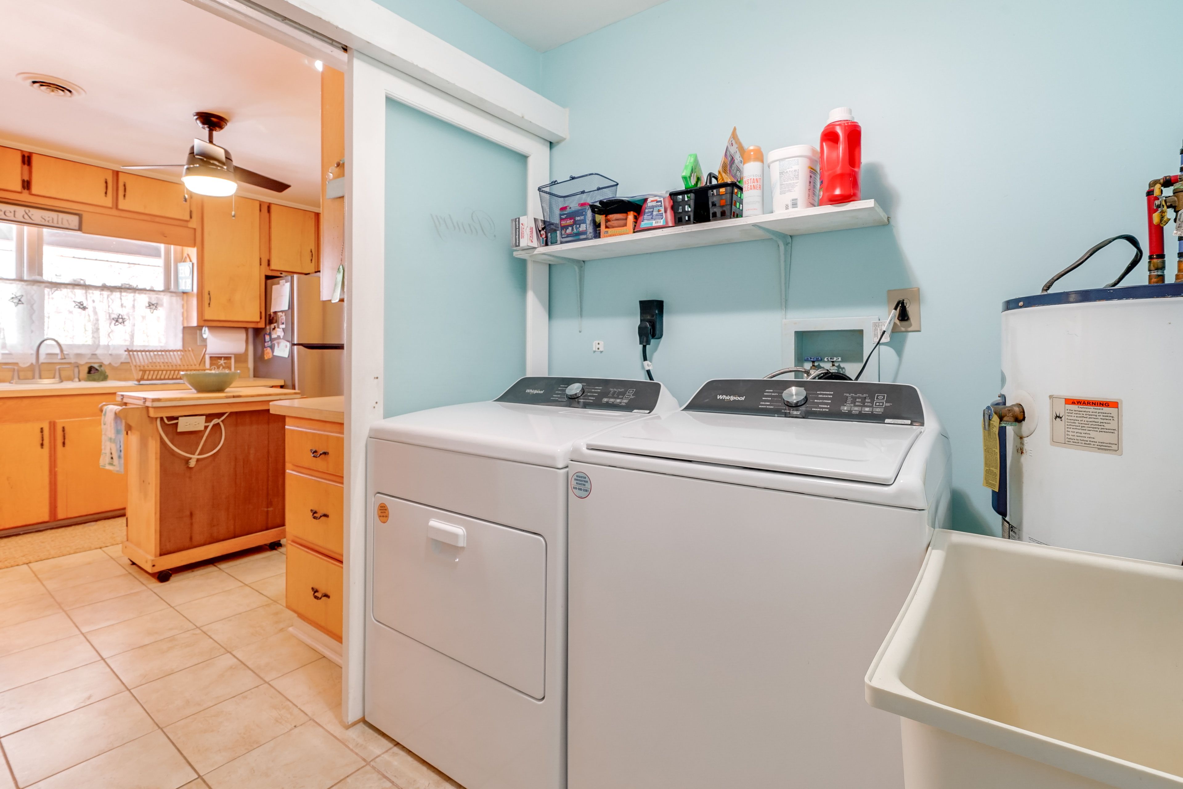 Laundry Room | Washer & Dryer