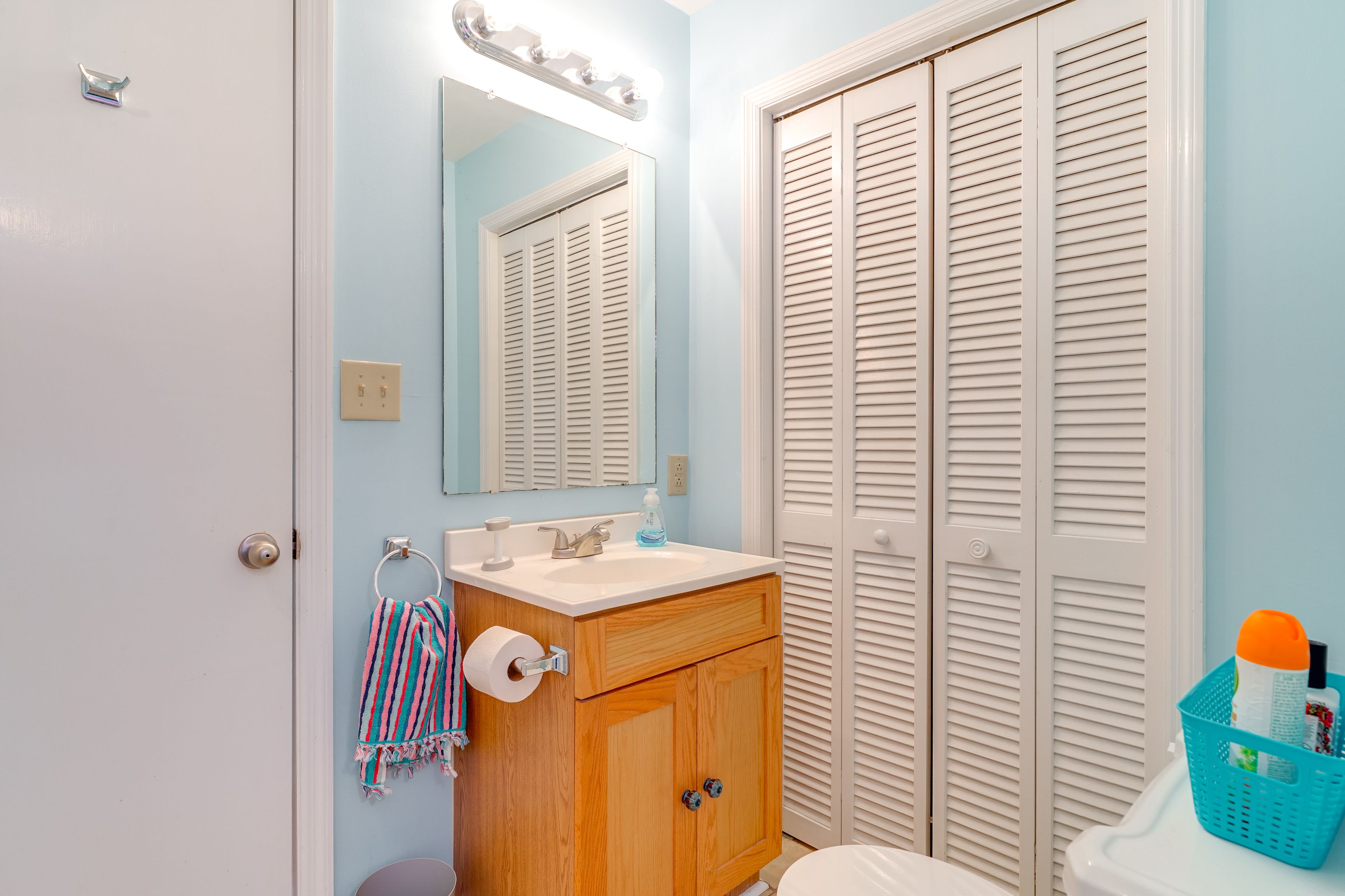 Jack-and-Jill Bathroom
