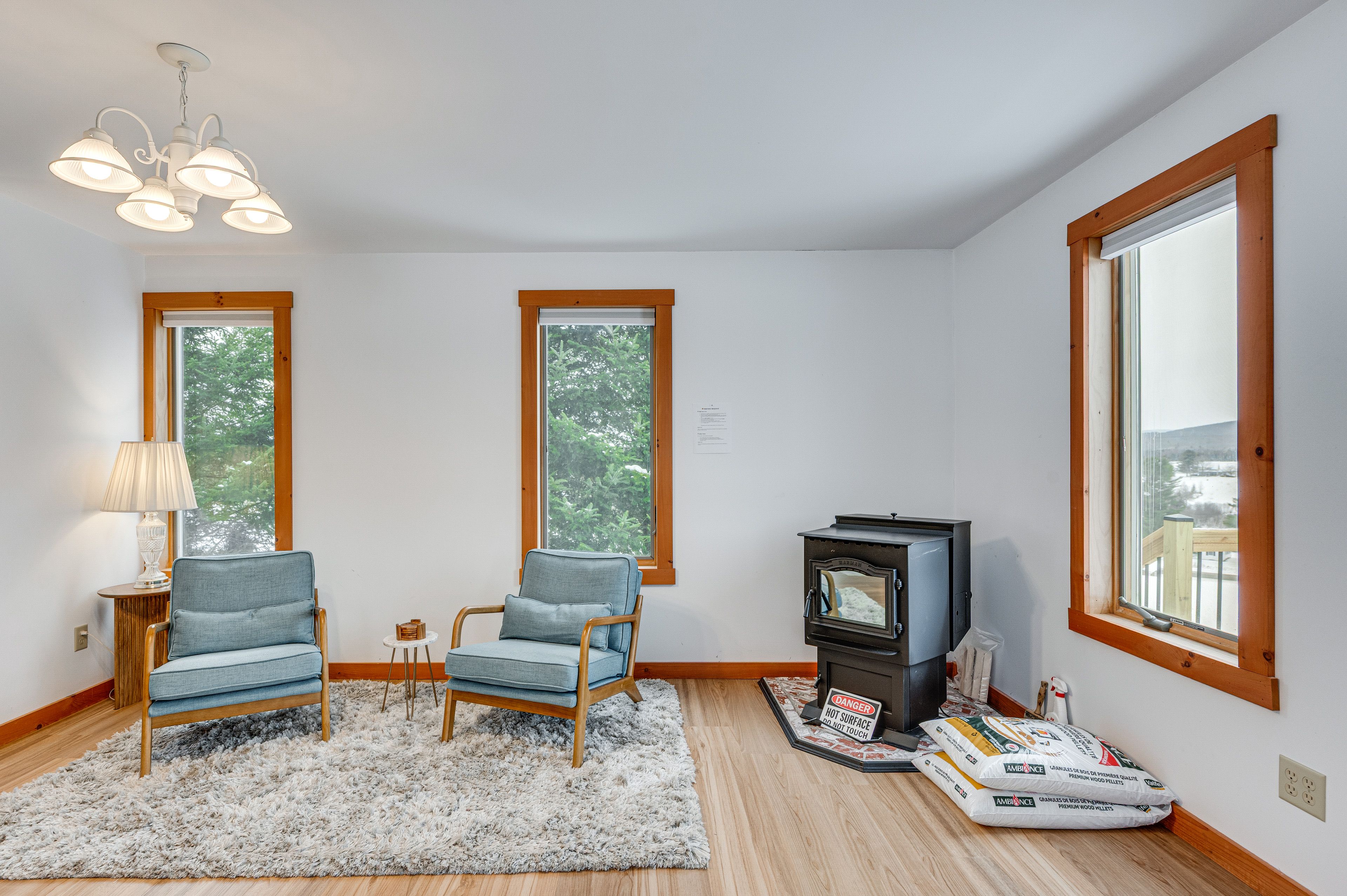 Sitting Area | Pellet Stove | 2nd Floor